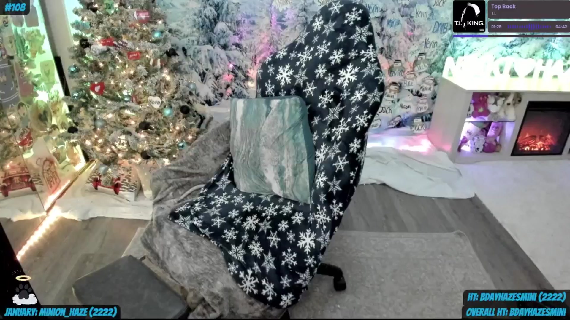 Gallery image thumbnail from Birthday_Haze's myfreecams stream on, 01/01/2026, 11:32 image 19 of 20
