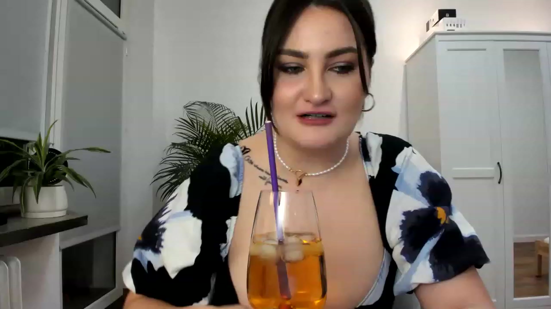 Gallery image thumbnail from Birthday_M's myfreecams stream on, 02/24/2023, 23:20 image 18 of 20