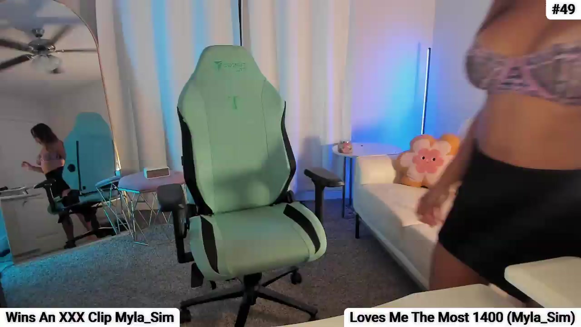 Gallery image thumbnail from Birthday_Myla's myfreecams stream on, 08/01/2026, 06:09 image 17 of 20