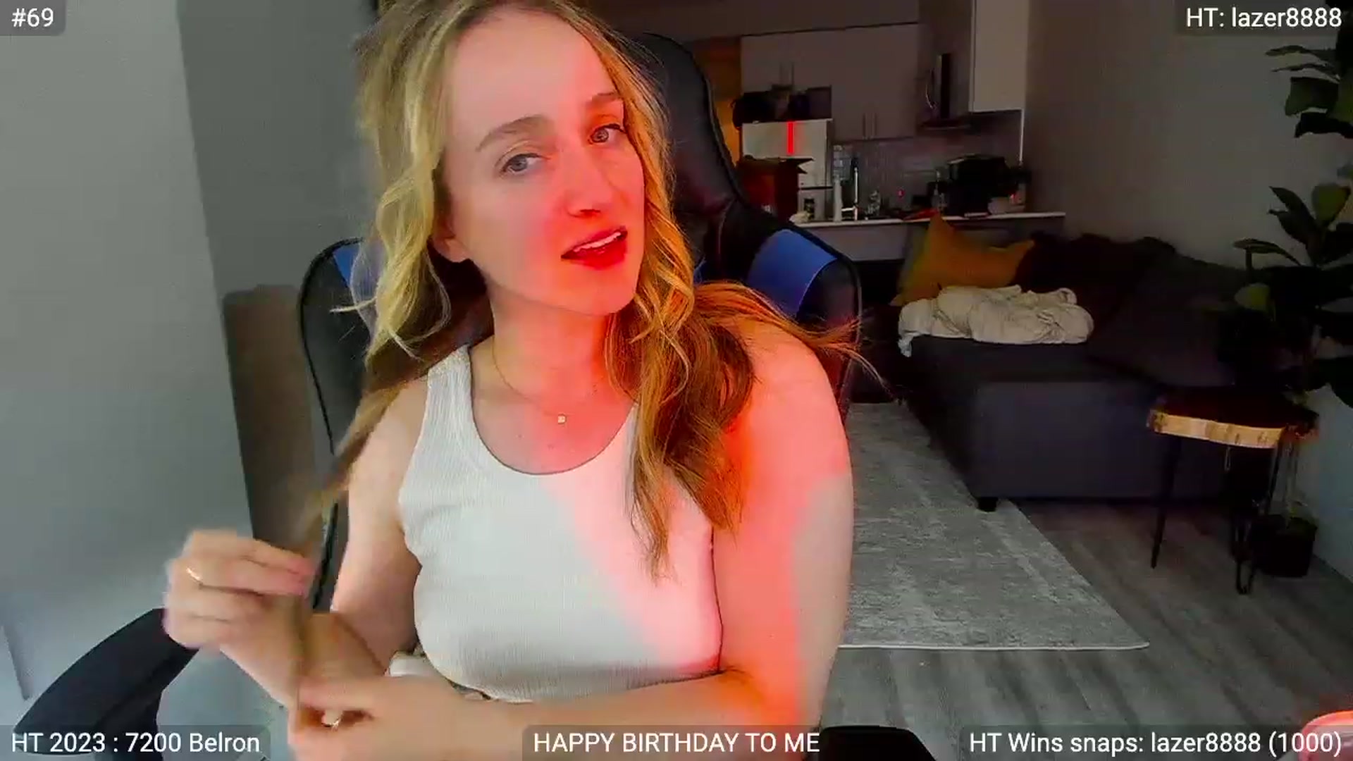 Gallery image thumbnail from Birthday_Nat's myfreecams stream on, 07/20/2023, 24:34 image 18 of 20