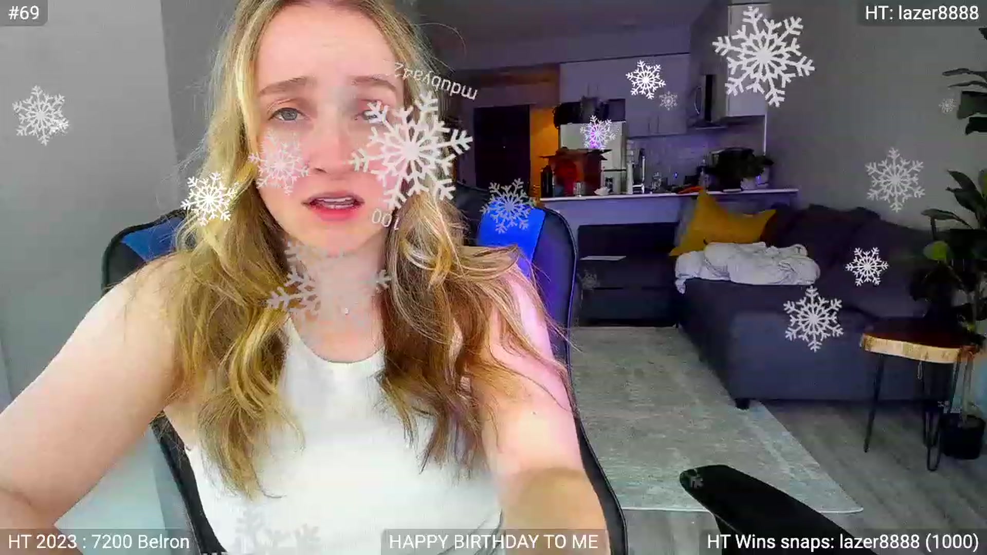 Gallery image thumbnail from Birthday_Nat's myfreecams stream on, 07/20/2023, 24:34 image 13 of 20