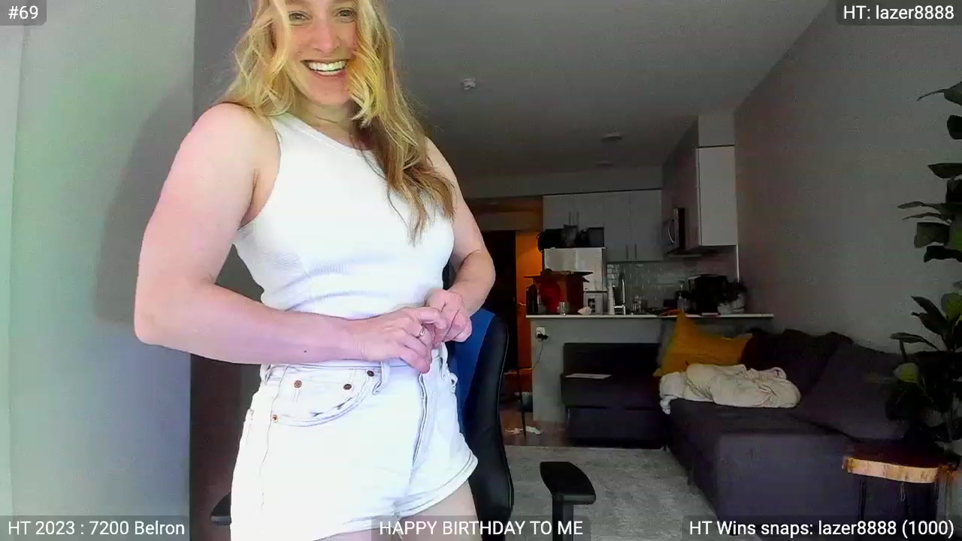 Gallery image thumbnail from Birthday_Nat's myfreecams stream on, 07/20/2023, 24:34 image 11 of 20