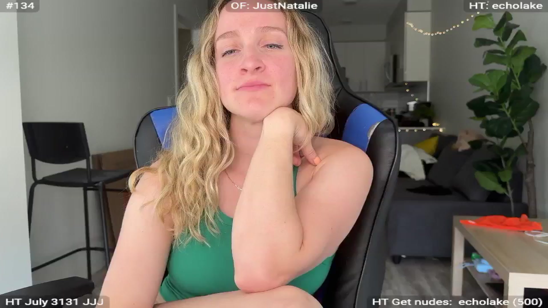 Gallery image thumbnail from Birthday_Nat's myfreecams stream on, 07/13/2024, 18:11 image 18 of 20