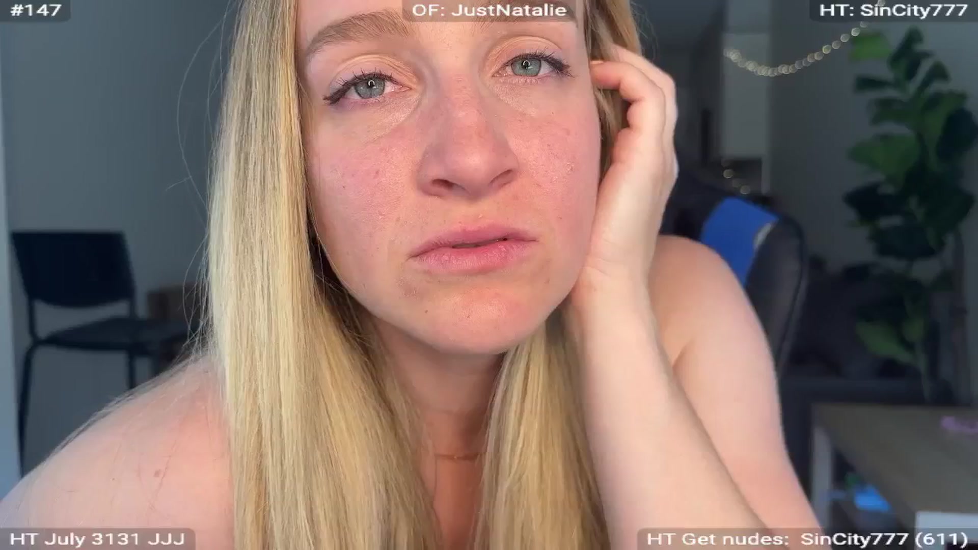 Gallery image thumbnail from Birthday_Nat's myfreecams stream on, 07/14/2024, 18:21 image 16 of 20