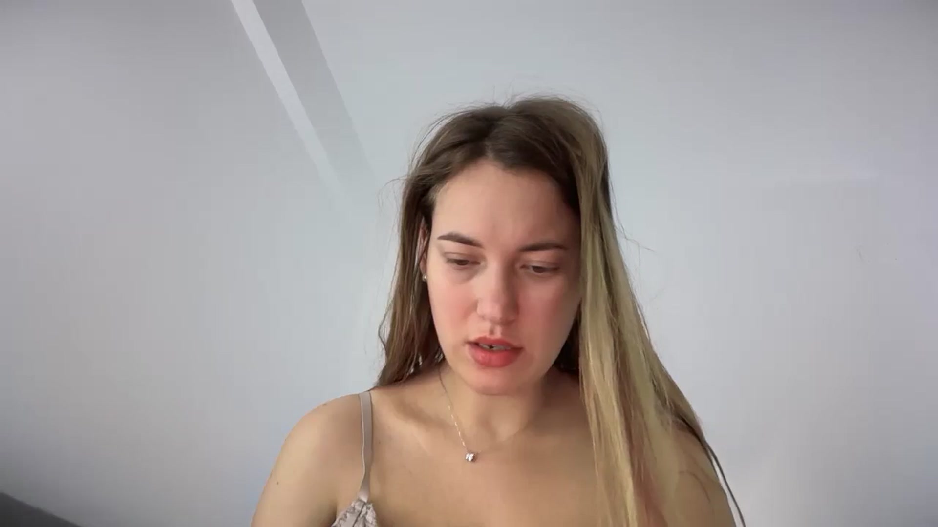 Gallery image thumbnail from Birthday_Sky's myfreecams stream on, 02/18/2025, 17:04 image 20 of 20