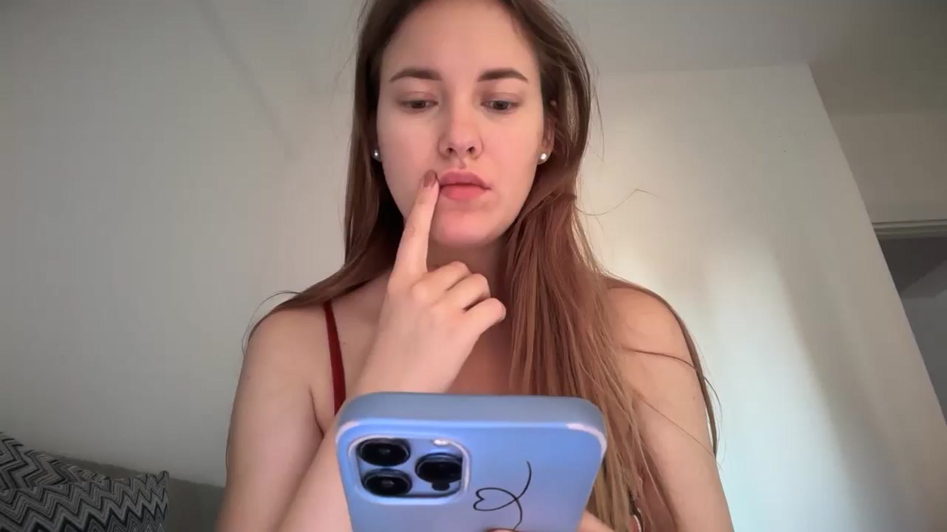 Gallery image thumbnail from Birthday_Sky's myfreecams stream on, 02/20/2025, 15:36 image 9 of 20