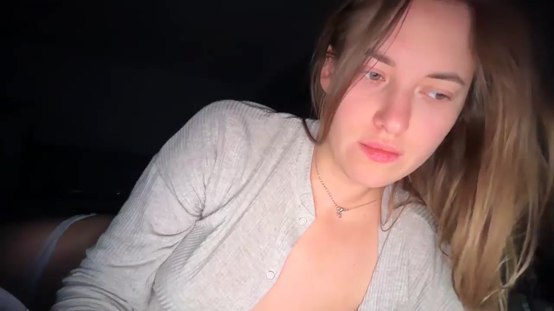 Gallery image thumbnail from Birthday_Sky's myfreecams stream on, 02/21/2025, 03:17 image 10 of 20
