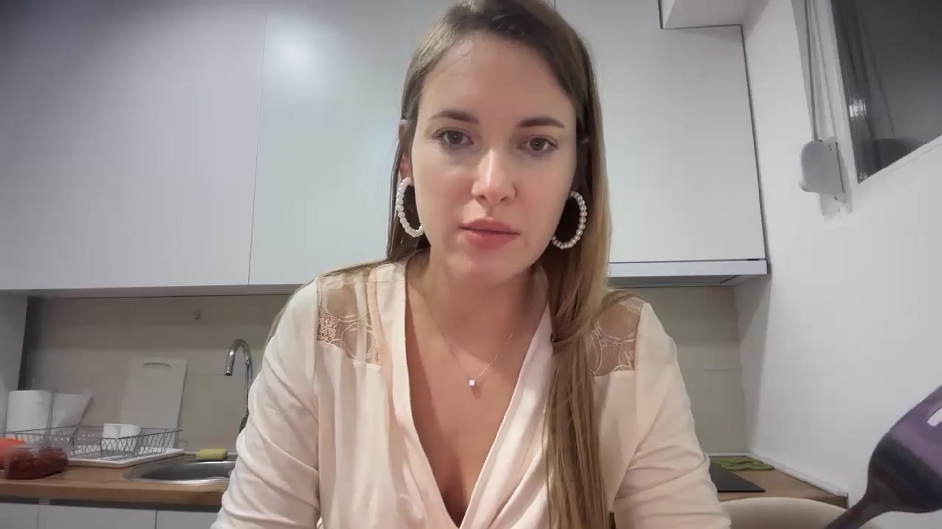 Gallery image thumbnail from Birthday_Sky's myfreecams stream on, 02/22/2025, 23:53 image 2 of 20
