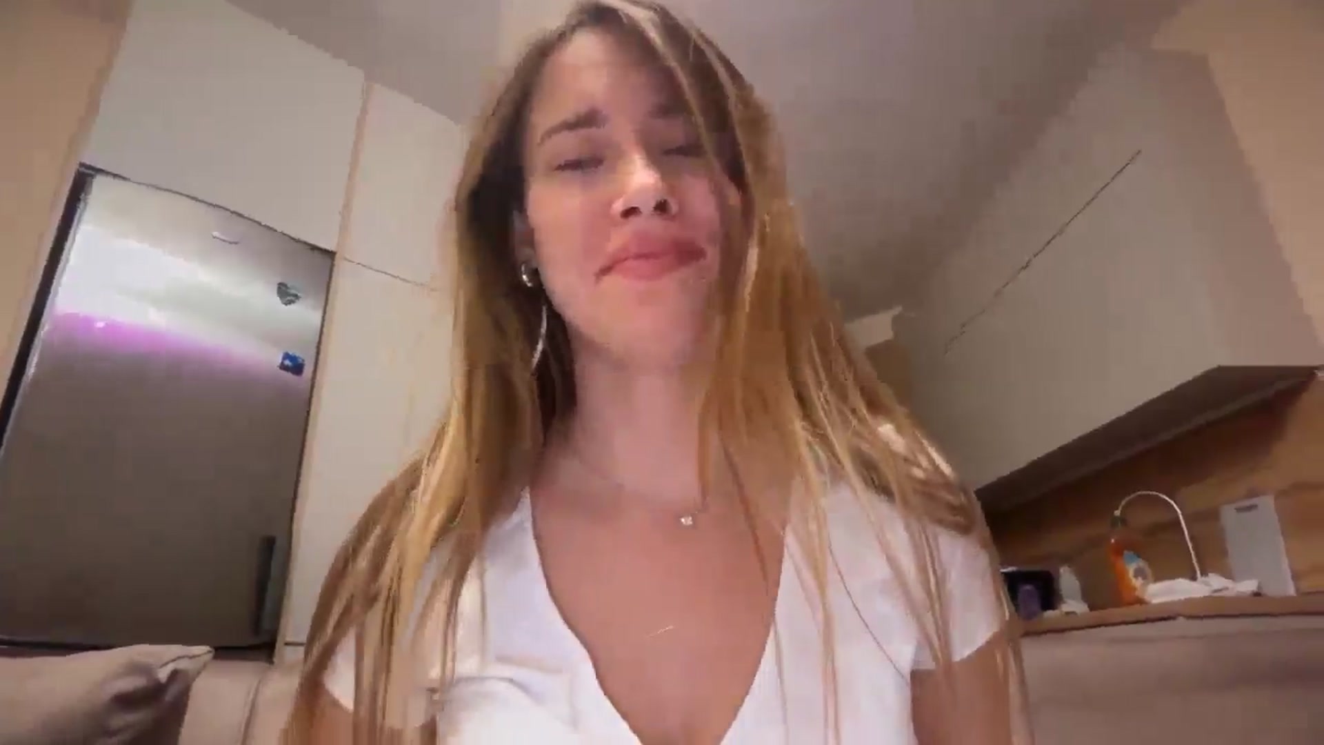 Gallery image thumbnail from Birthday_Sky's myfreecams stream on, 02/05/2026, 19:40 image 15 of 20