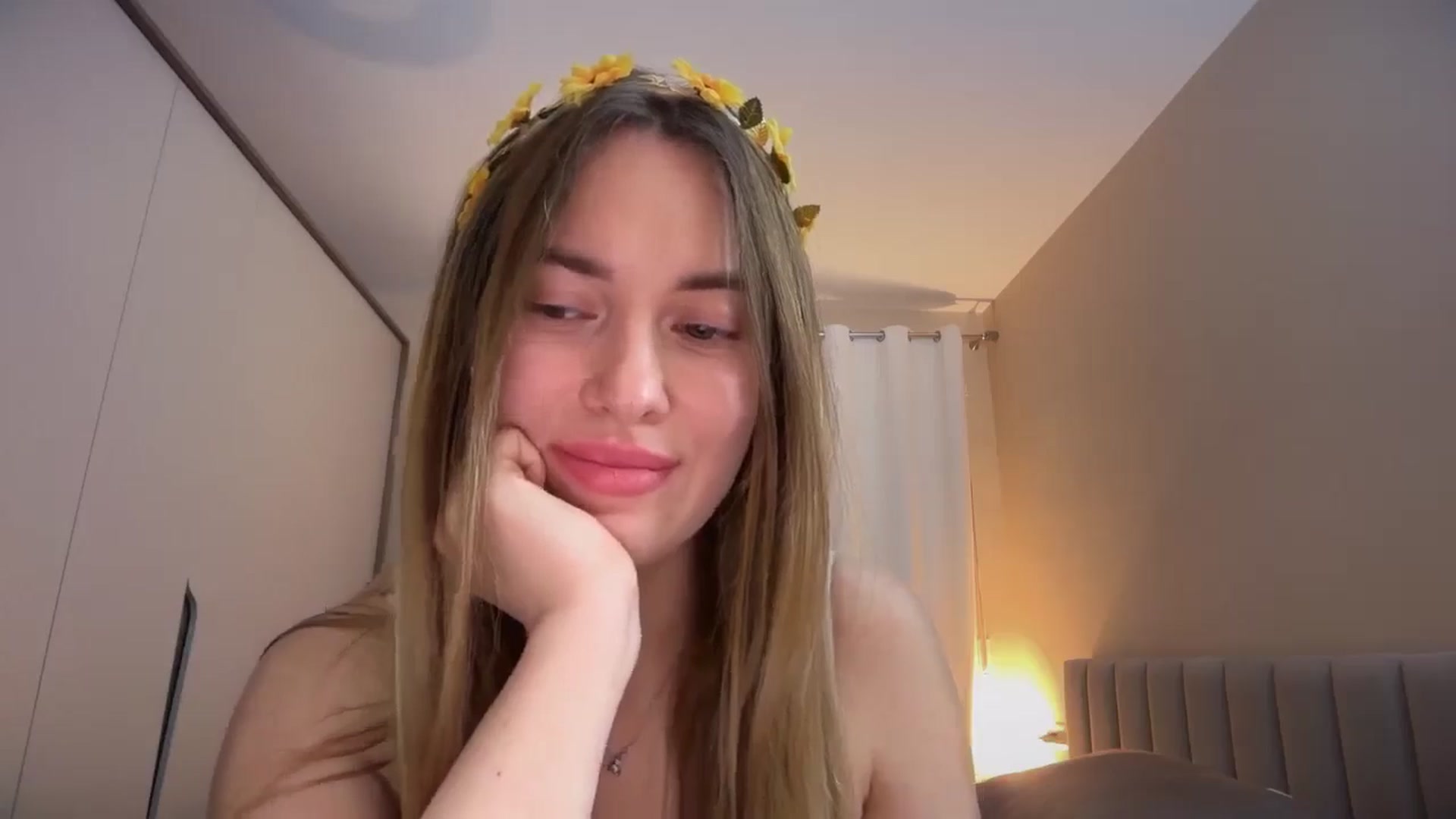 Gallery image thumbnail from Birthday_Sky's myfreecams stream on, 02/12/2026, 04:48 image 16 of 20