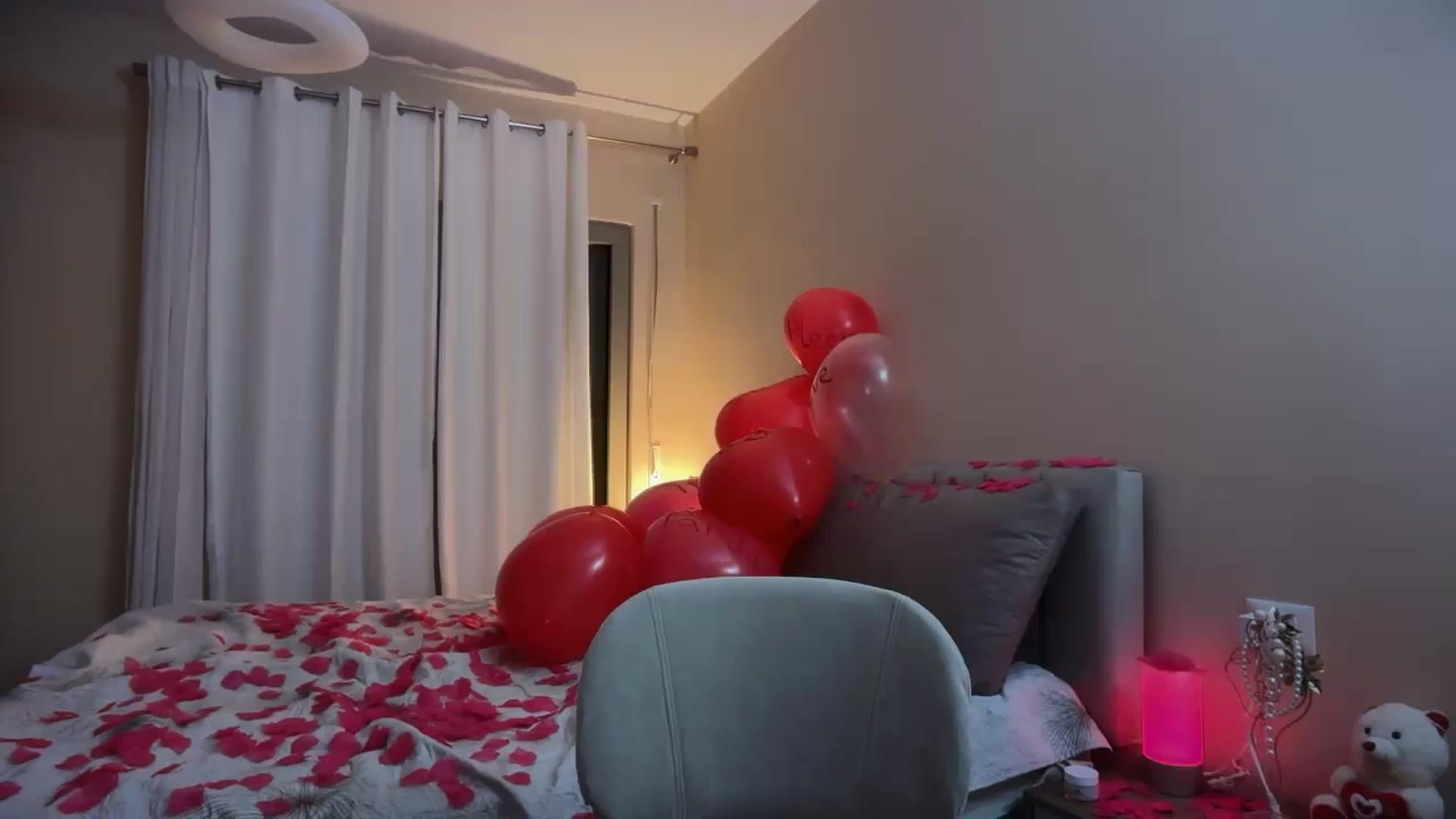 Gallery image thumbnail from Birthday_Sky's myfreecams stream on, 02/15/2026, 07:39 image 1 of 20