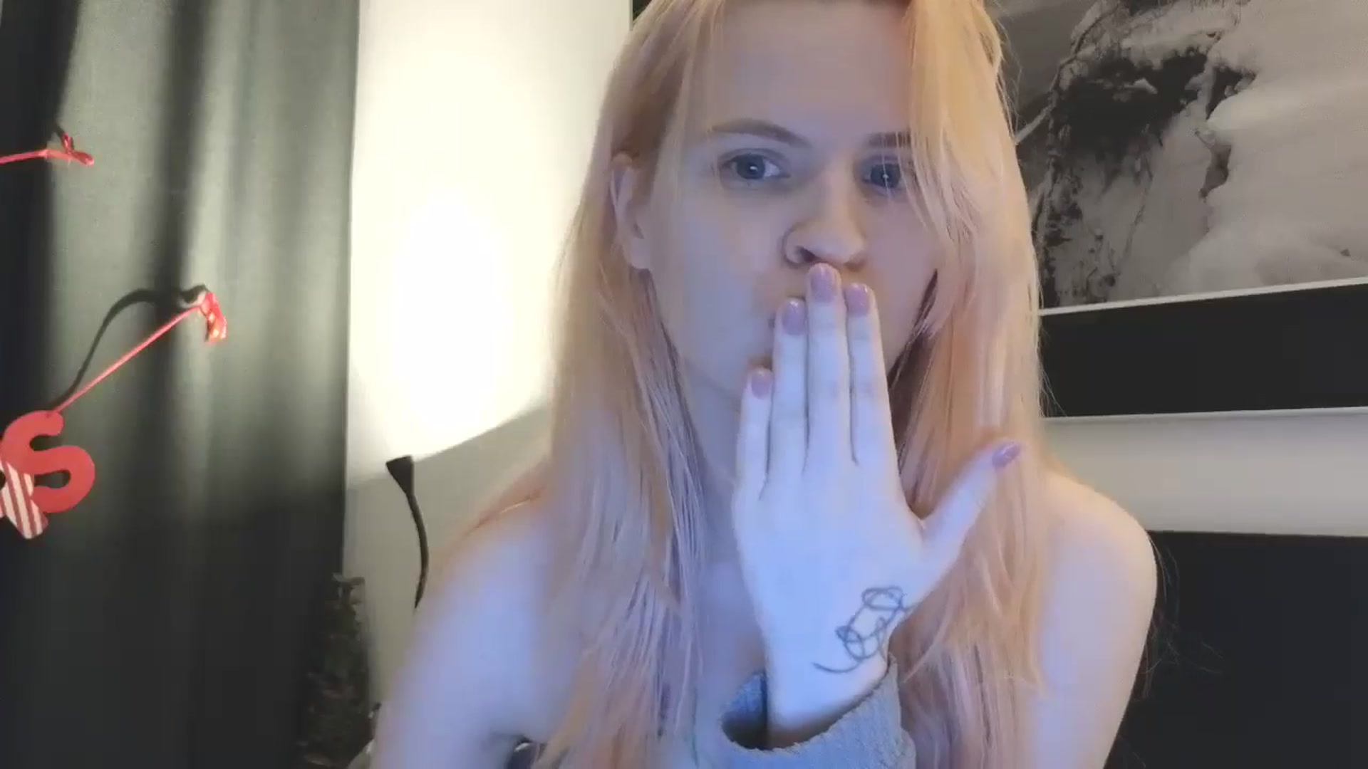 Gallery image thumbnail from Birthday_Yuri's myfreecams stream on, 01/03/2026, 03:09 image 18 of 20