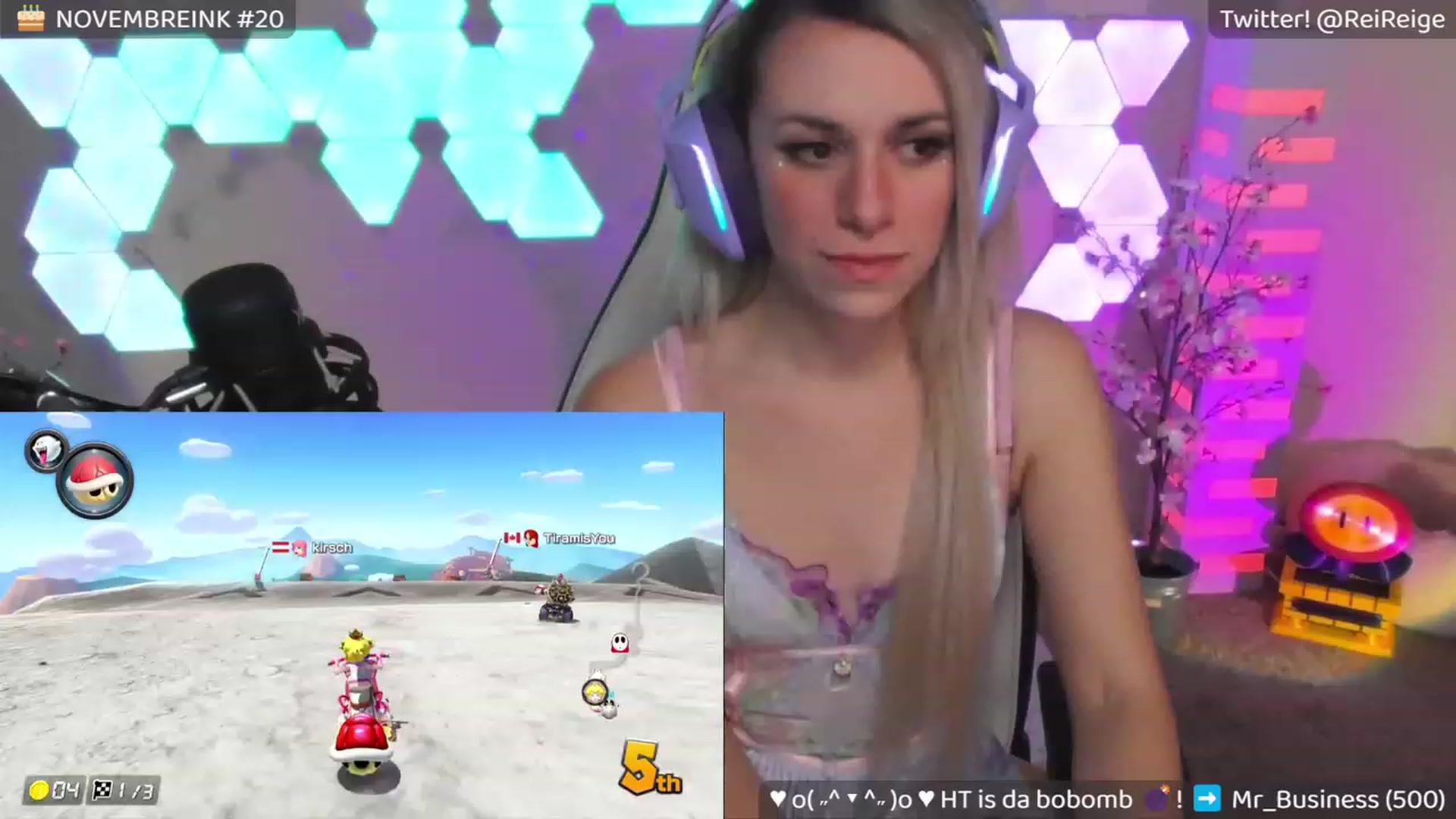 Gallery image thumbnail from Birthdayge's myfreecams stream on, 11/29/2023, 09:20 image 12 of 20