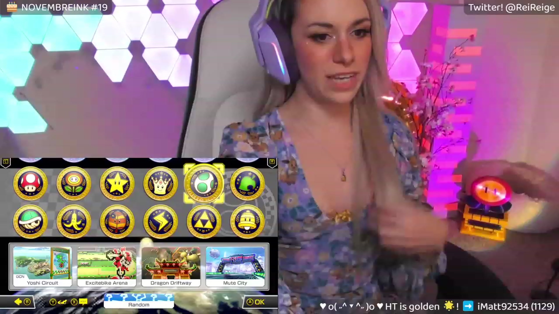 Gallery image thumbnail from Birthdayge's myfreecams stream on, 11/30/2023, 07:04 image 6 of 20
