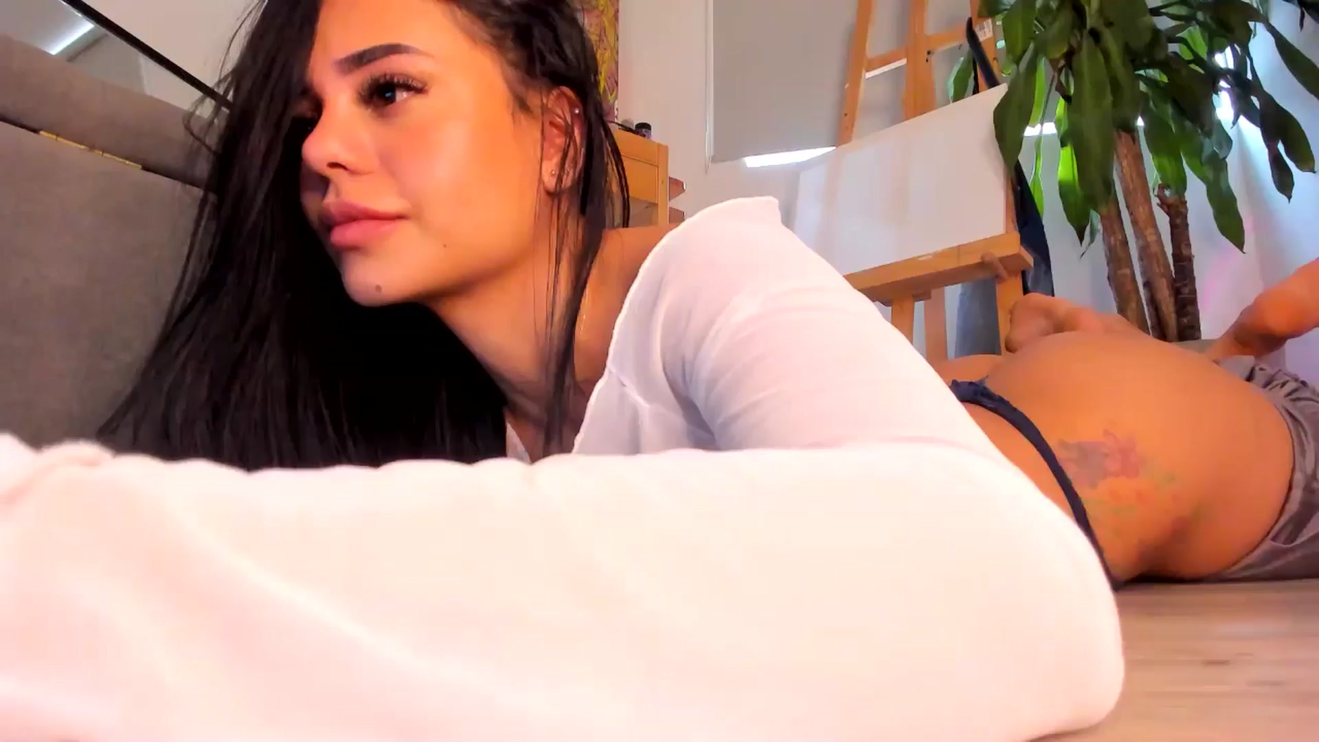 Gallery image thumbnail from Birthdaykas_'s myfreecams stream on, 05/16/2024, 15:31 image 16 of 20