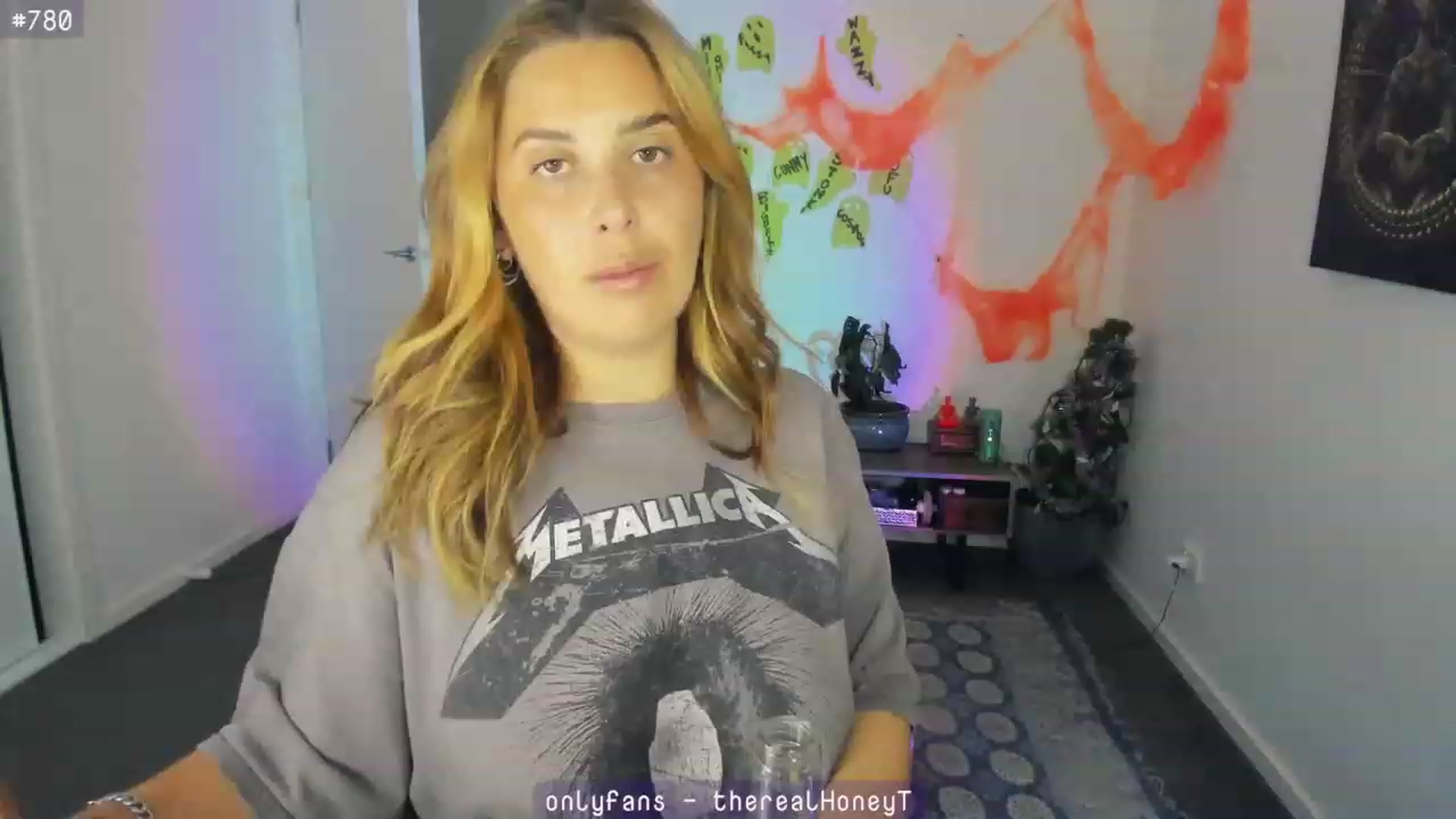 Gallery image thumbnail from Birthdaytits_'s myfreecams stream on, 10/19/2023, 08:42 image 7 of 20