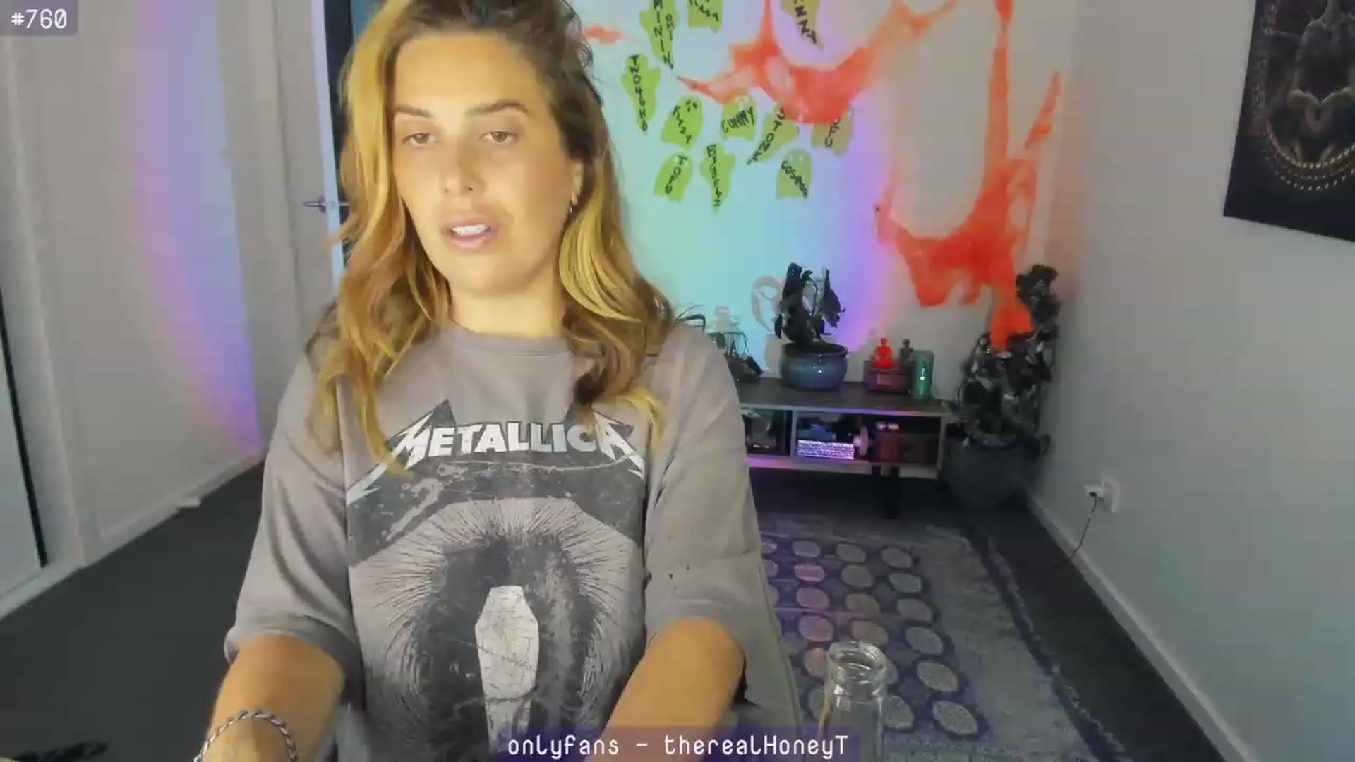 Gallery image thumbnail from Birthdaytits_'s myfreecams stream on, 10/19/2023, 10:04 image 2 of 20