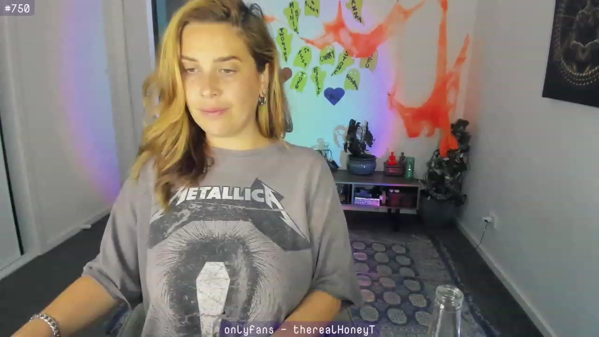 Gallery image thumbnail from Birthdaytits_'s myfreecams stream on, 10/19/2023, 10:04 image 19 of 20