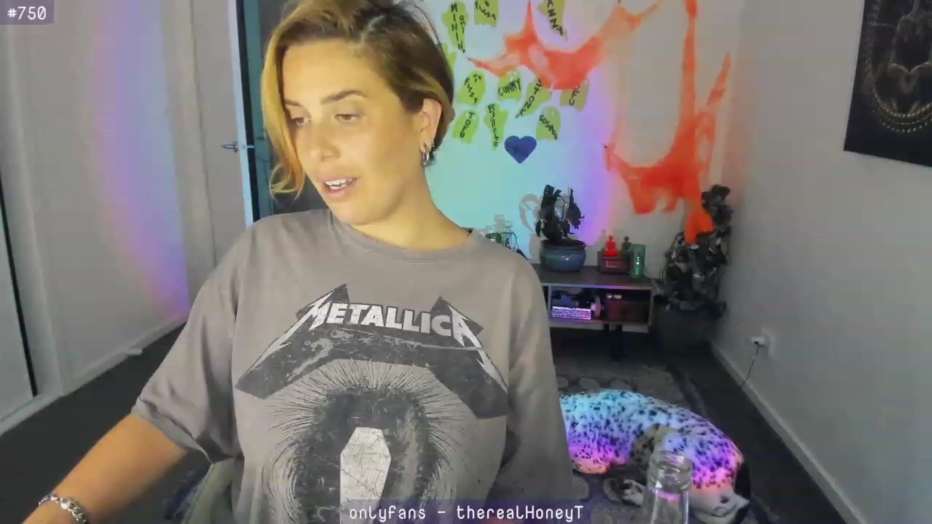 Gallery image thumbnail from Birthdaytits_'s myfreecams stream on, 10/19/2023, 10:04 image 20 of 20