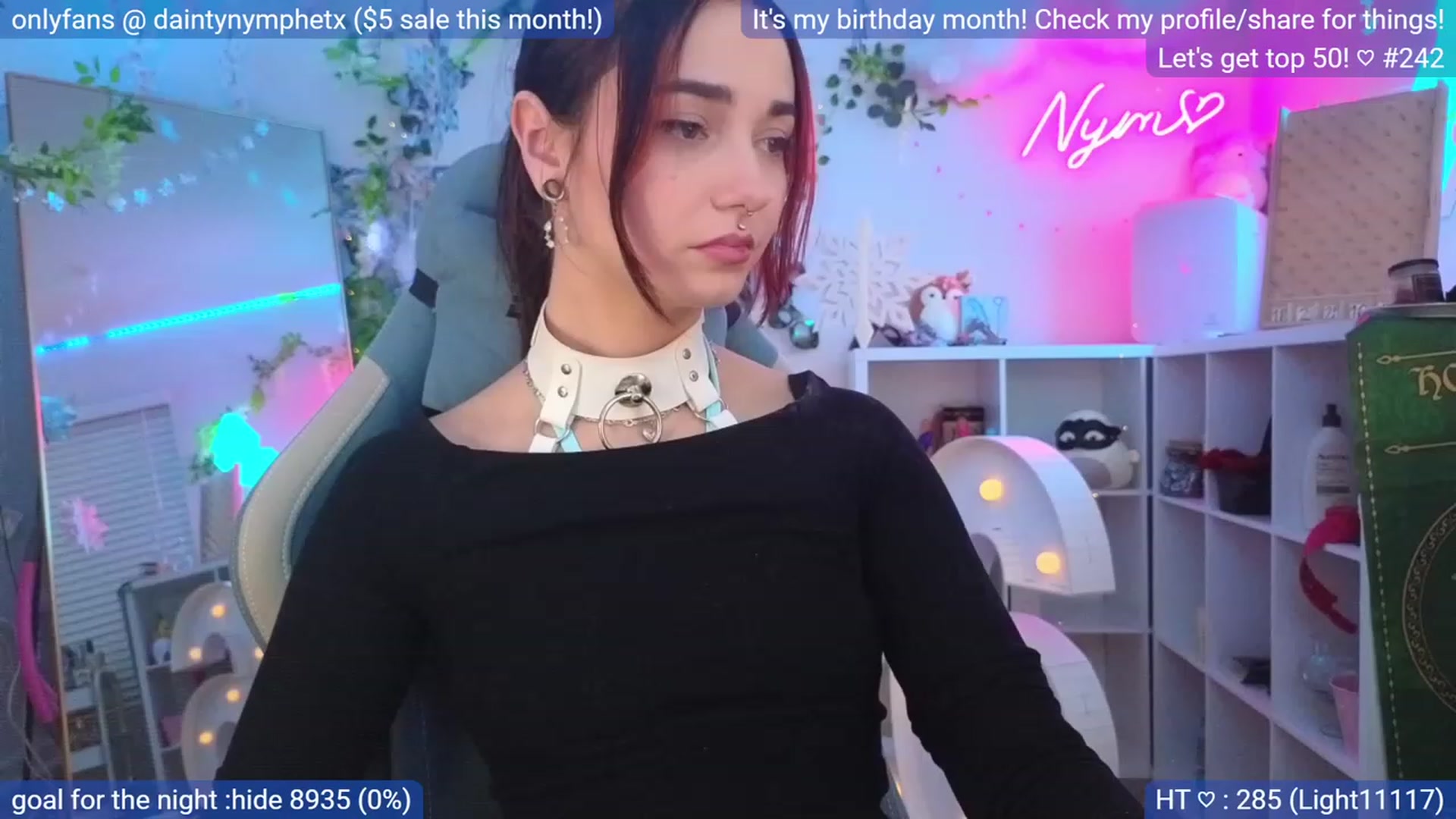 Gallery image thumbnail from BirthmonthNym's myfreecams stream on, 12/22/2023, 05:35 image 12 of 20