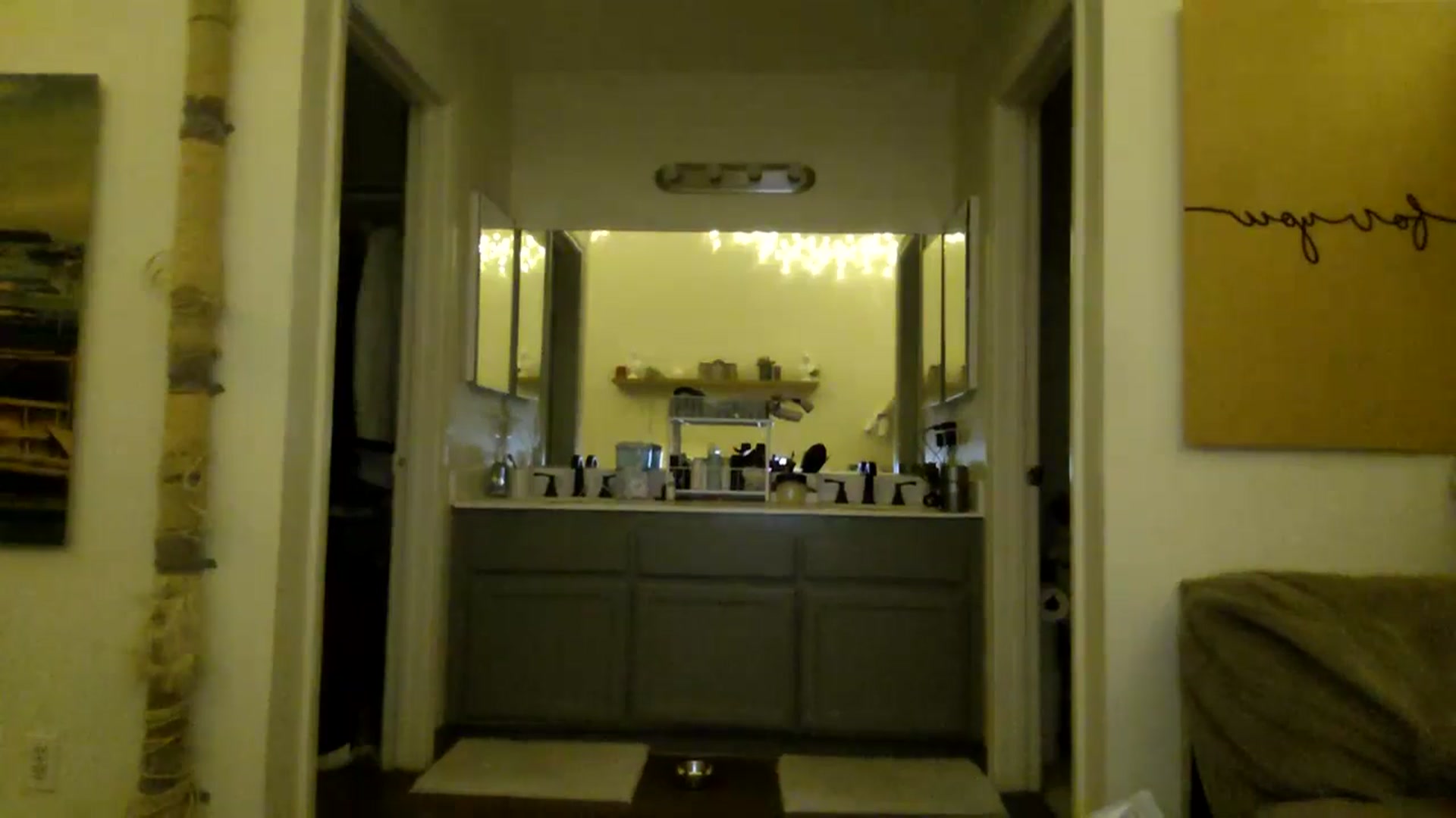 Gallery image thumbnail from BitchNextDoor's myfreecams stream on, 01/14/2025, 08:27 image 11 of 20