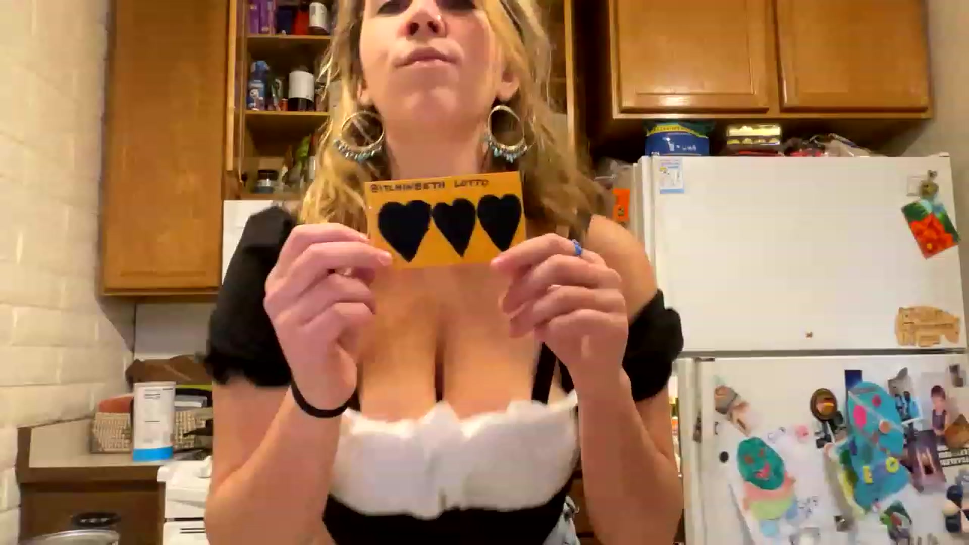 Gallery image thumbnail from BitchinBeth's myfreecams stream on, 03/06/2023, 18:01 image 20 of 20