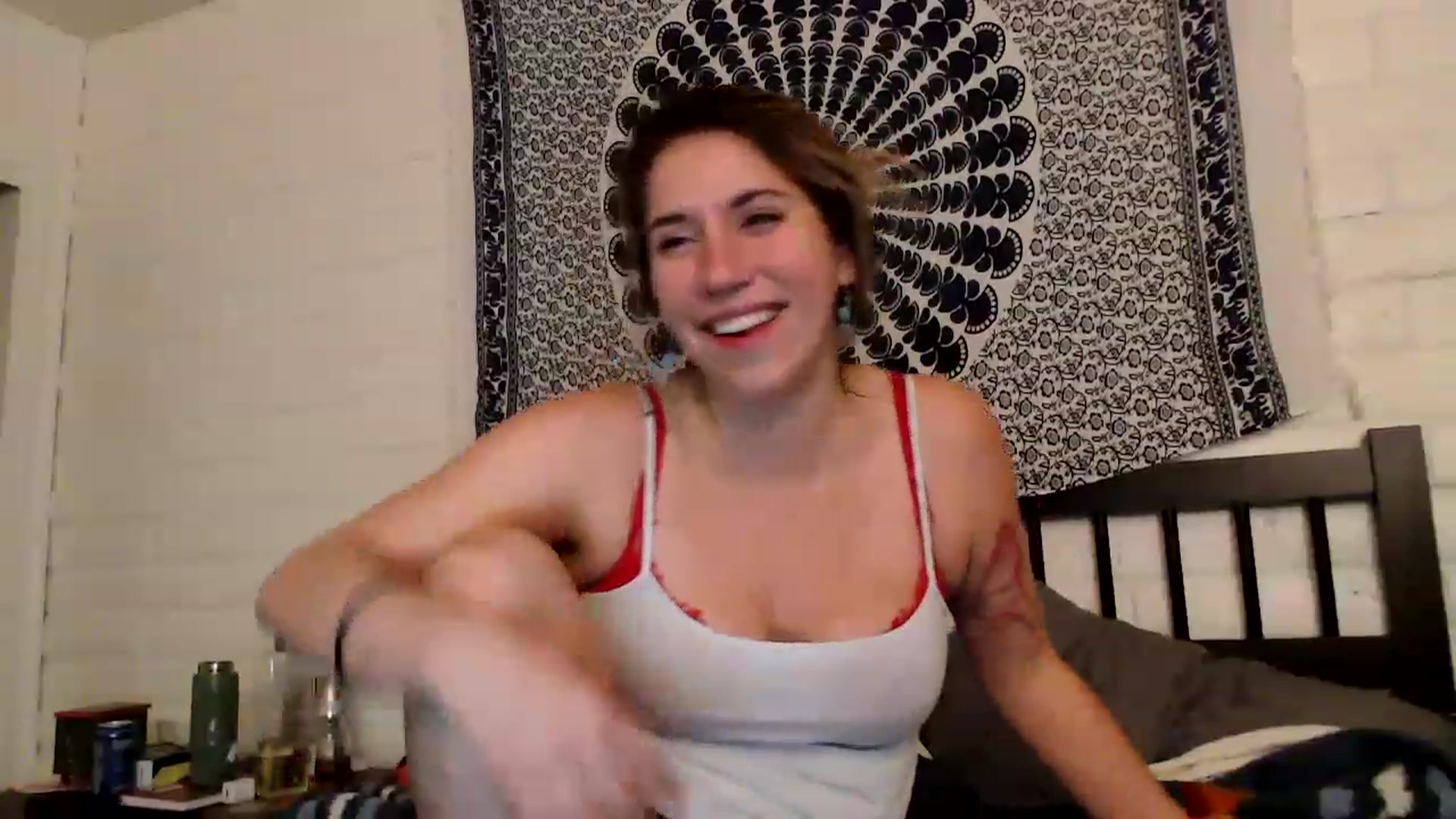 Gallery image thumbnail from BitchinBeth's myfreecams stream on, 04/14/2023, 07:24 image 18 of 20