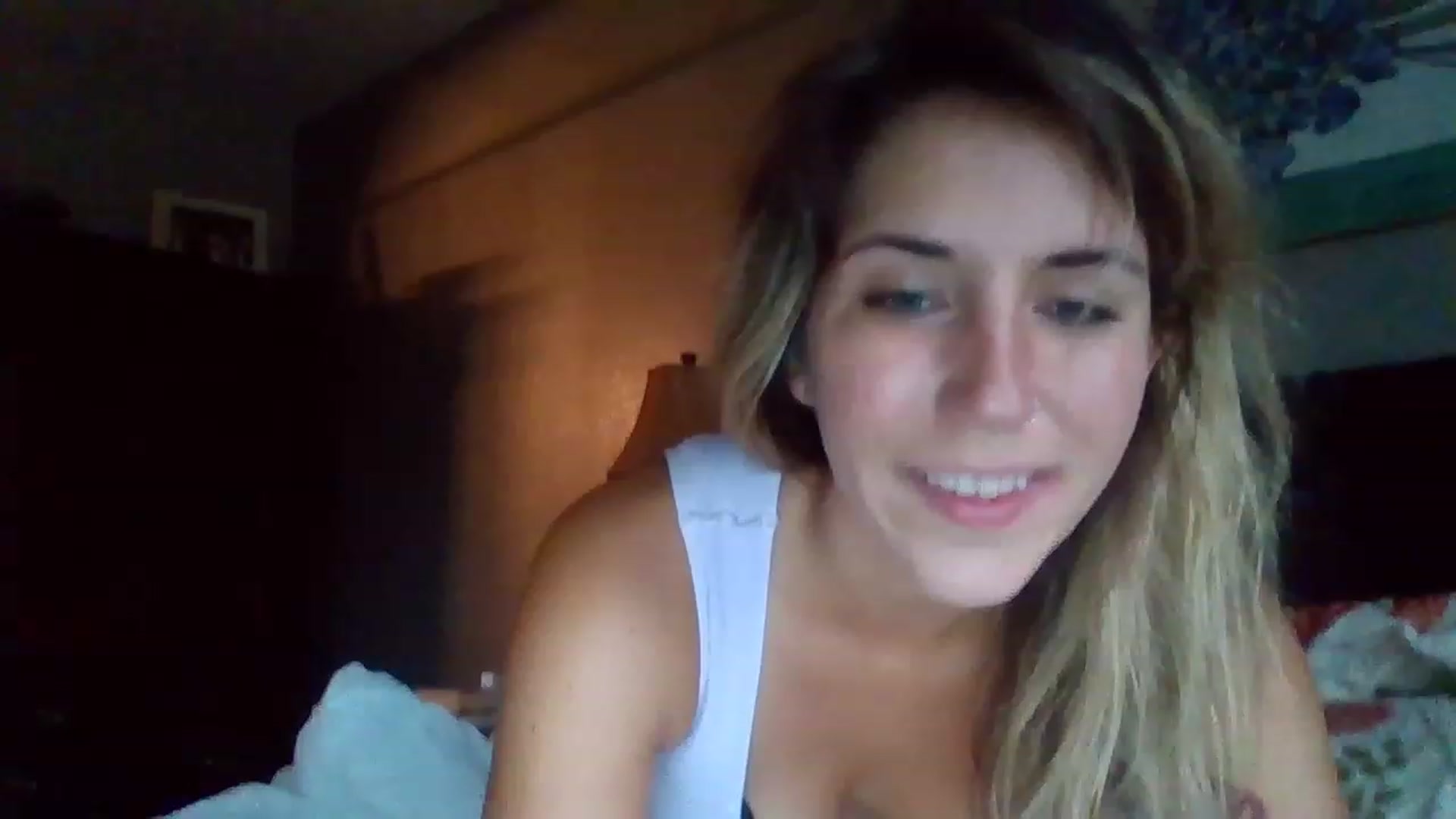 Gallery image thumbnail from BitchinBeth's myfreecams stream on, 08/23/2023, 17:21 image 20 of 20