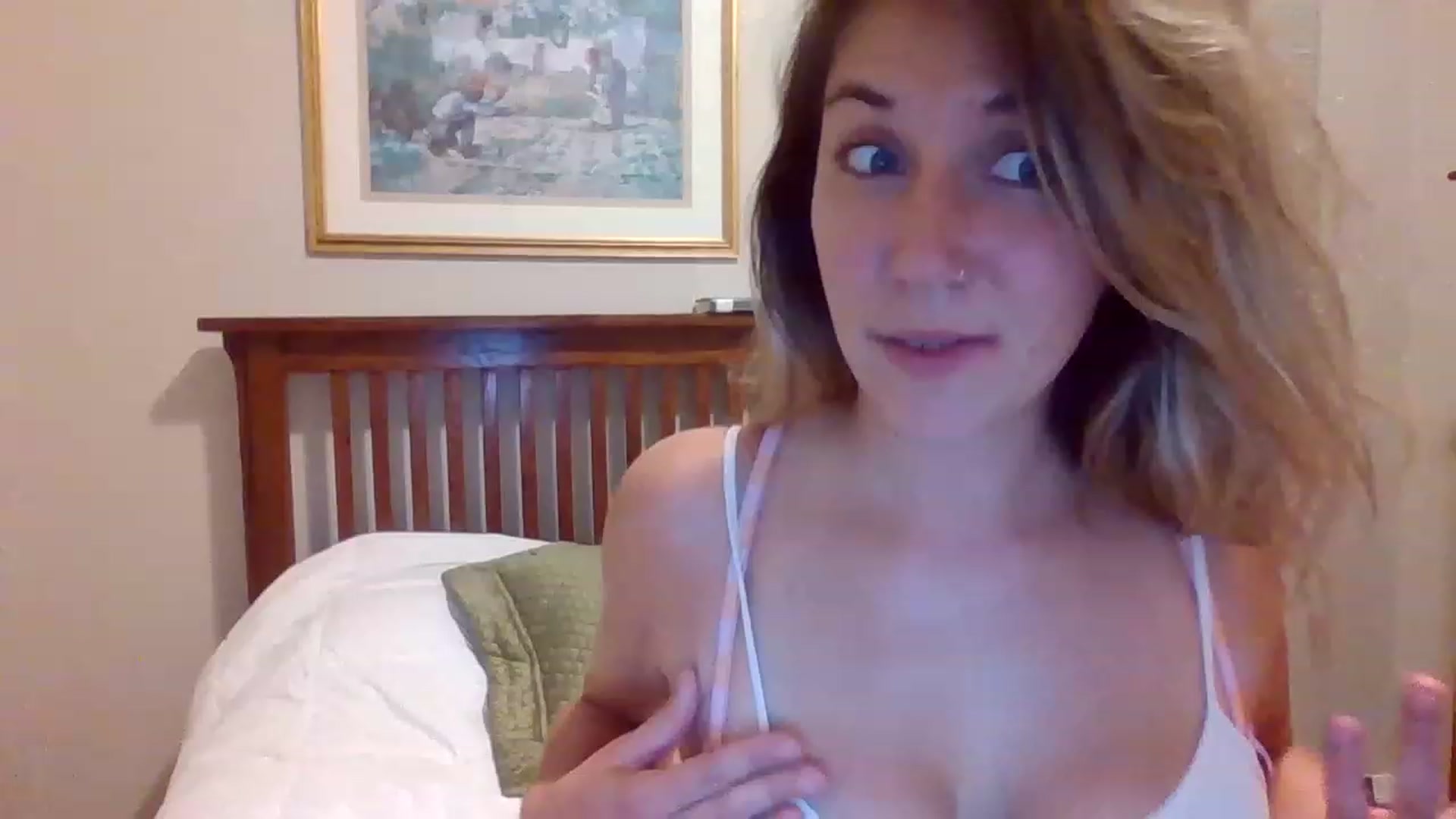 Gallery image thumbnail from BitchinBeth's myfreecams stream on, 08/27/2023, 07:47 image 7 of 20