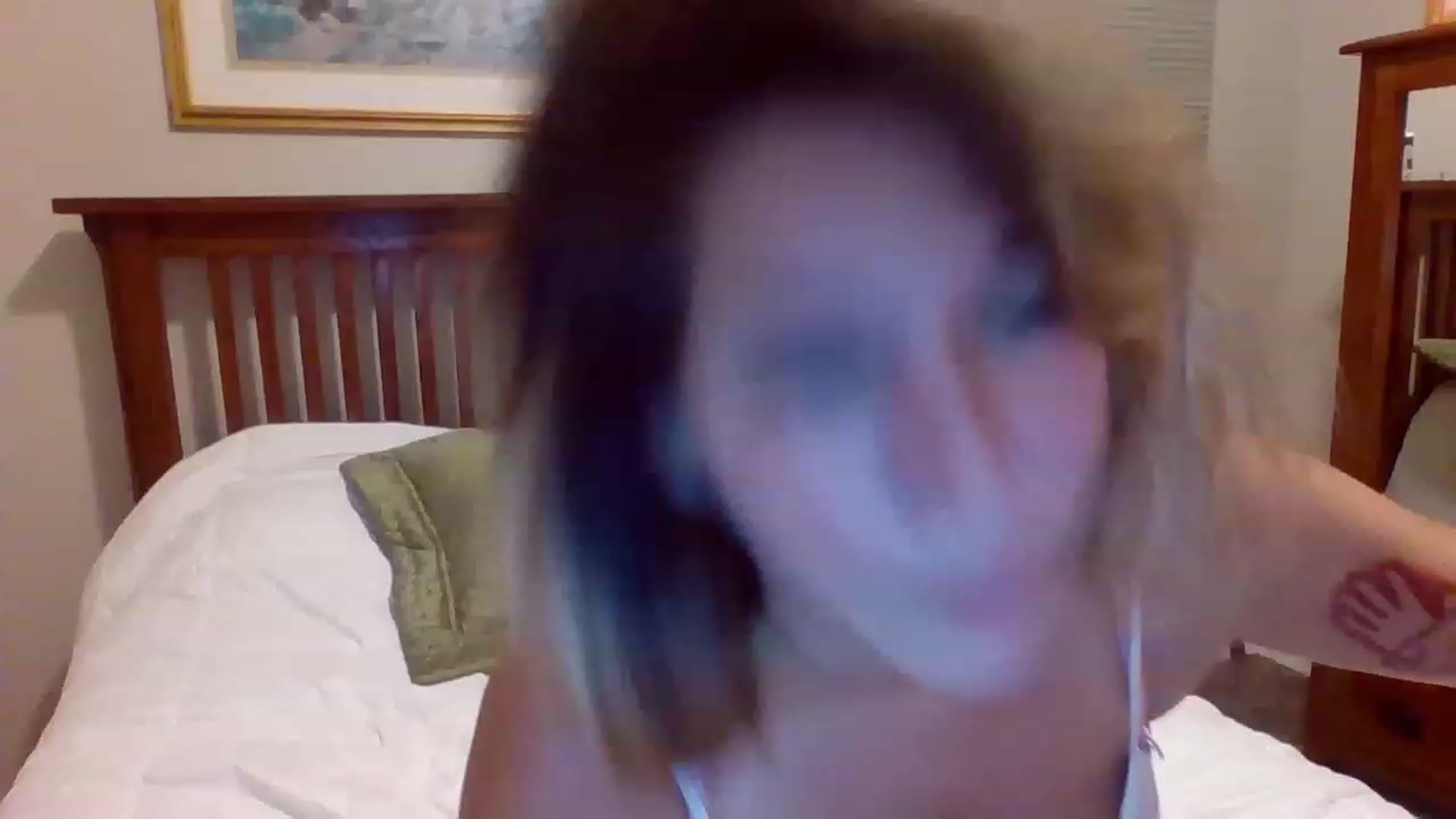 Gallery image thumbnail from BitchinBeth's myfreecams stream on, 08/27/2023, 07:47 image 11 of 20