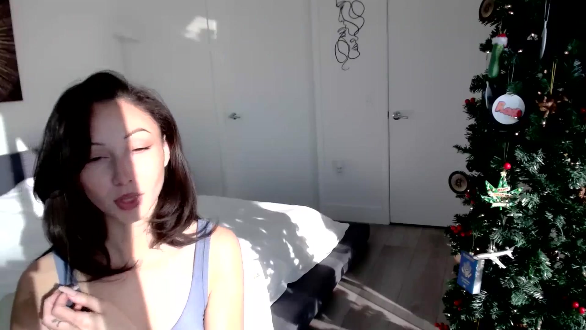 Gallery image thumbnail from BitcoinB00M's myfreecams stream on, 12/04/2024, 22:59 image 20 of 20
