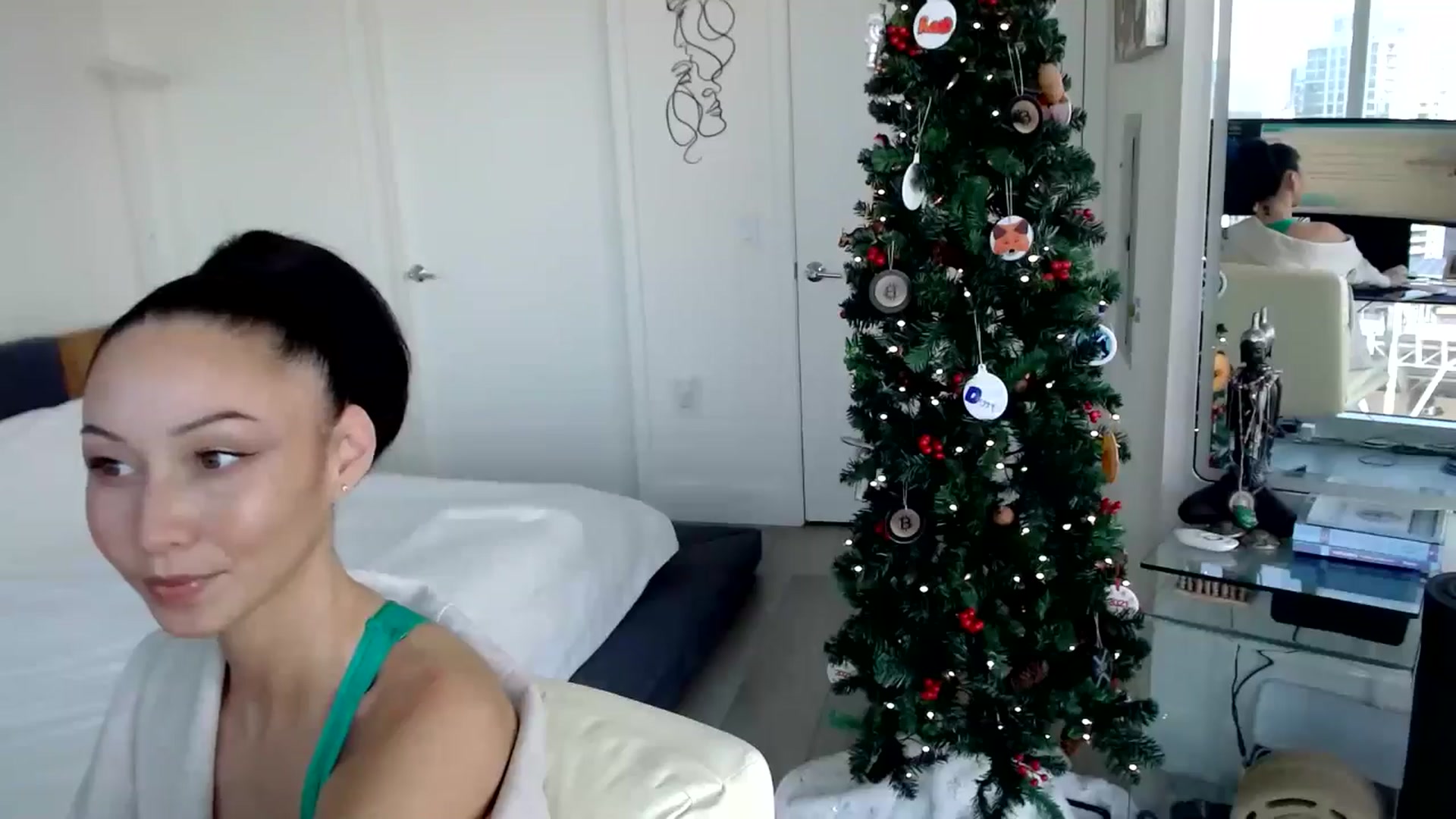 Gallery image thumbnail from BitcoinB00M's myfreecams stream on, 12/23/2024, 21:09 image 3 of 20