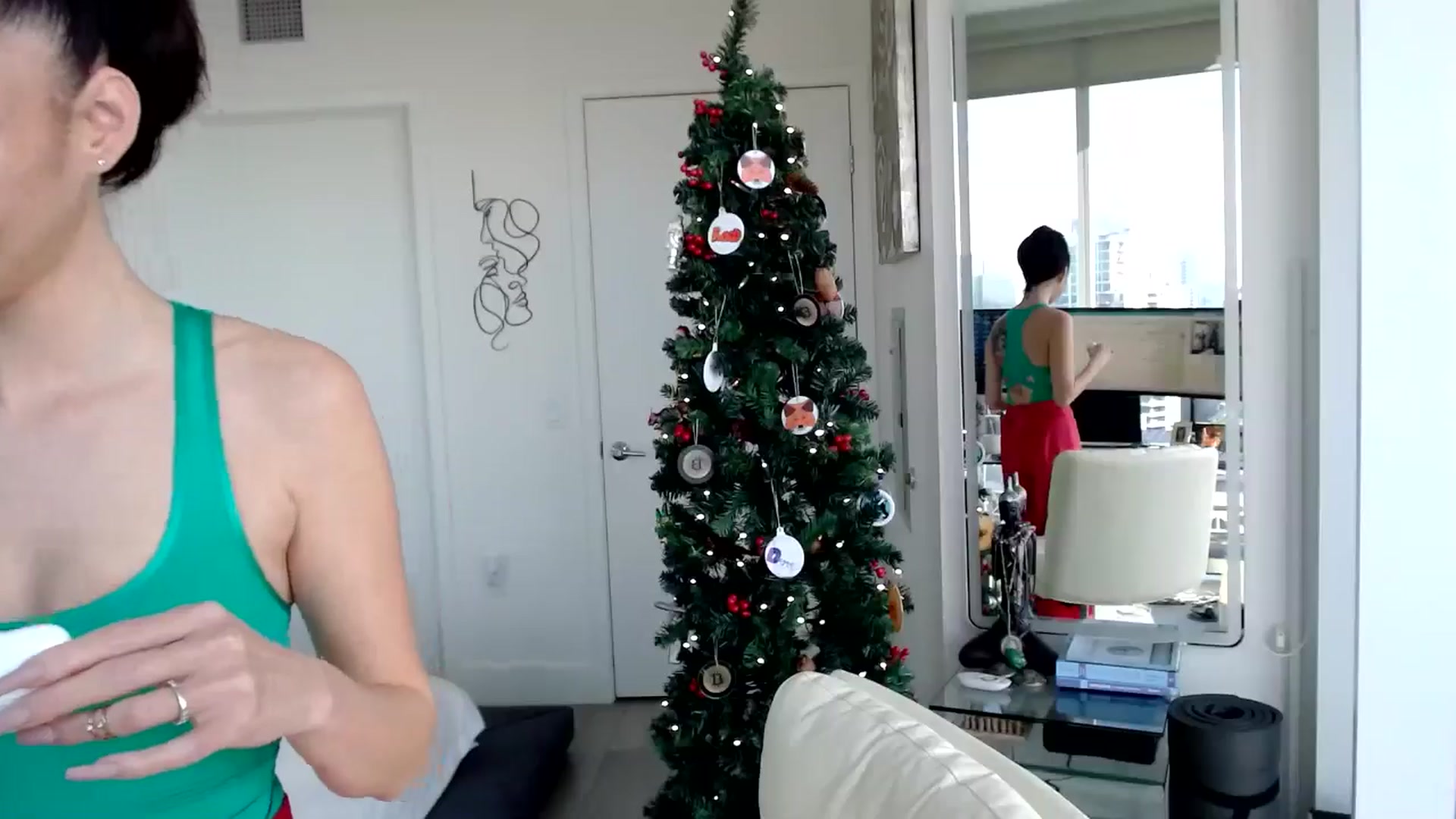 Gallery image thumbnail from BitcoinB00M's myfreecams stream on, 12/23/2024, 22:10 image 8 of 20