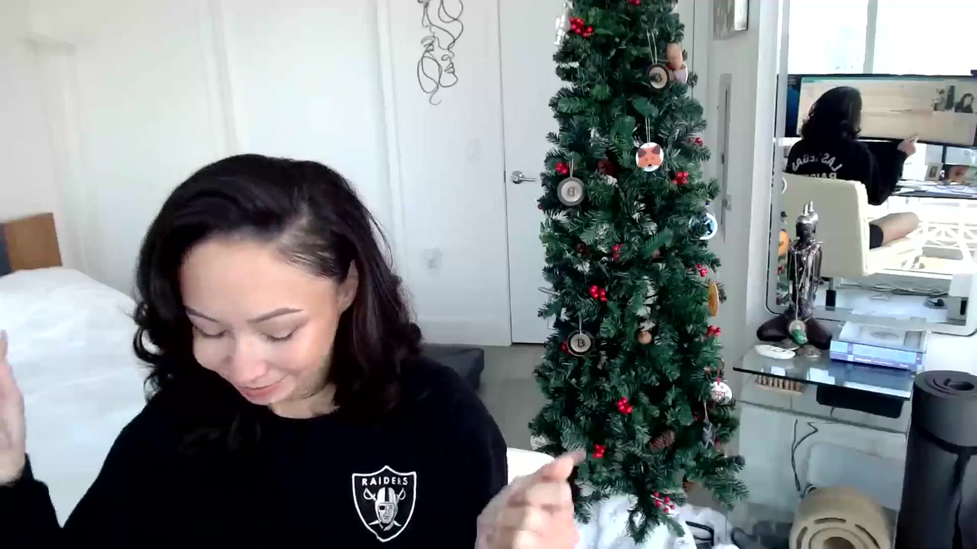 Gallery image thumbnail from BitcoinB00M's myfreecams stream on, 12/26/2024, 21:52 image 2 of 20