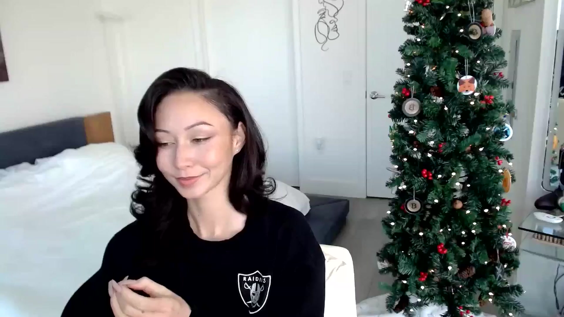 Gallery image thumbnail from BitcoinB00M's myfreecams stream on, 12/26/2024, 21:52 image 6 of 20