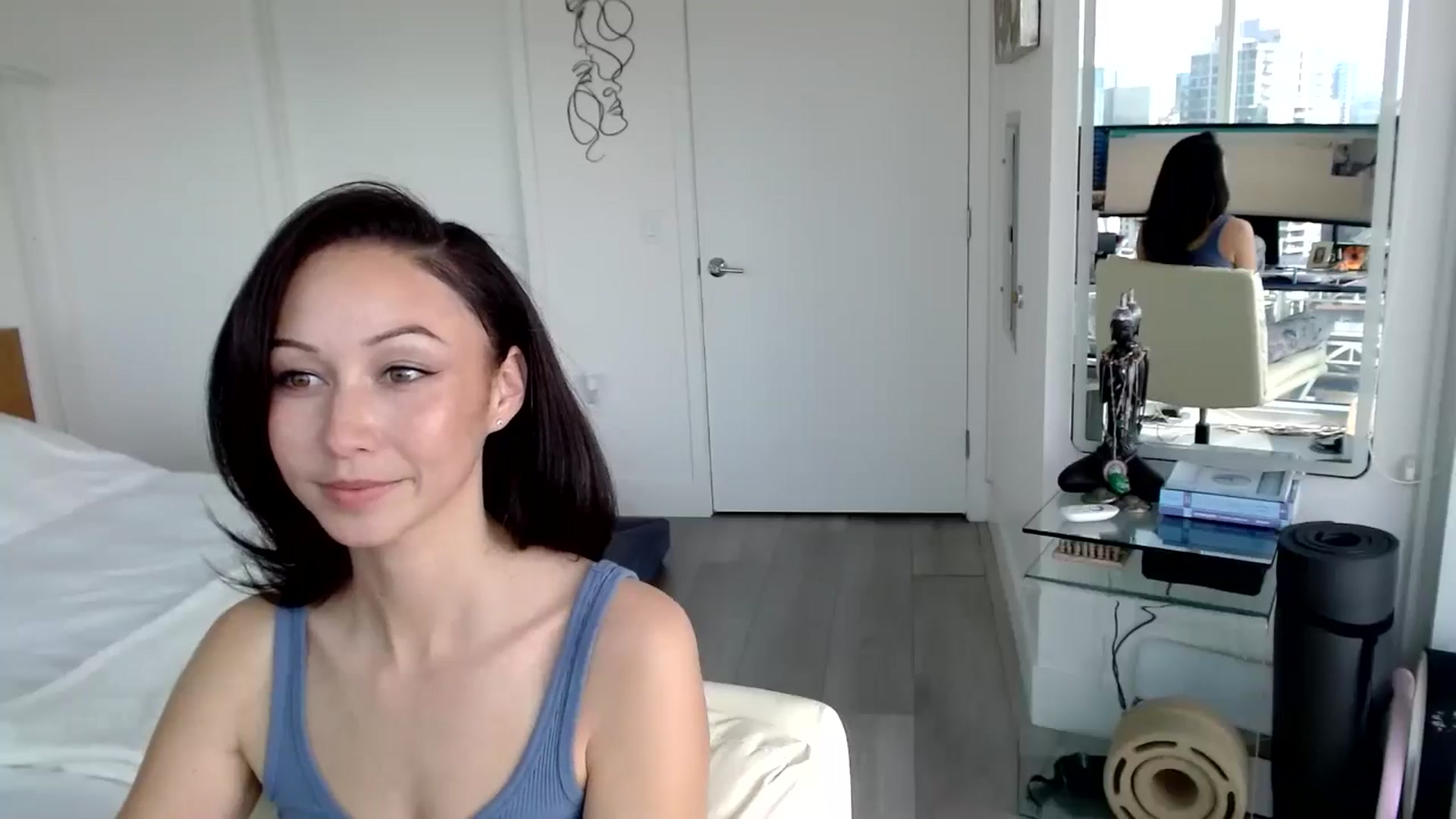 Gallery image thumbnail from BitcoinB00M's myfreecams stream on, 01/04/2025, 22:03 image 15 of 20