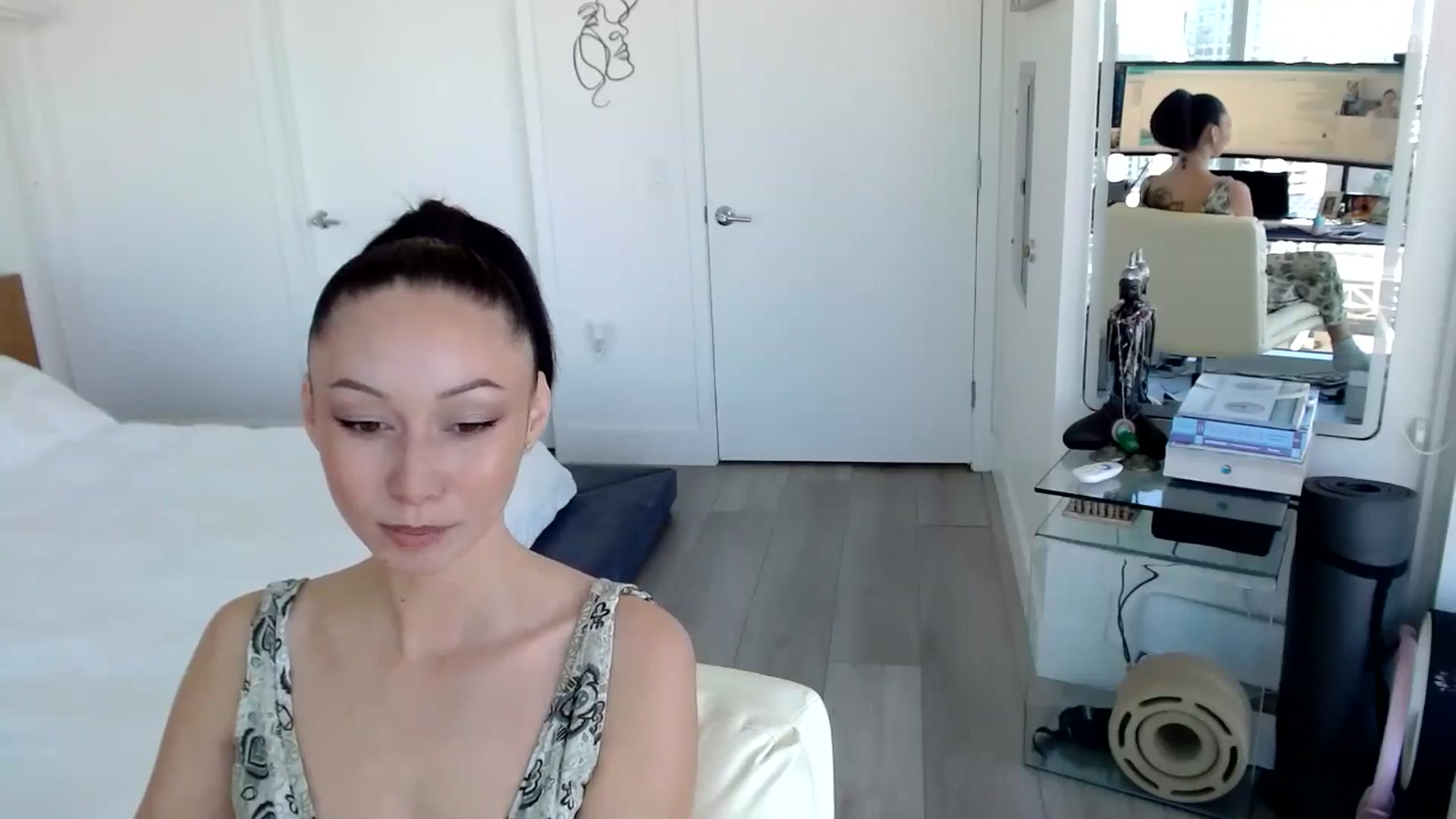 Gallery image thumbnail from BitcoinB00M's myfreecams stream on, 01/06/2025, 20:06 image 20 of 20