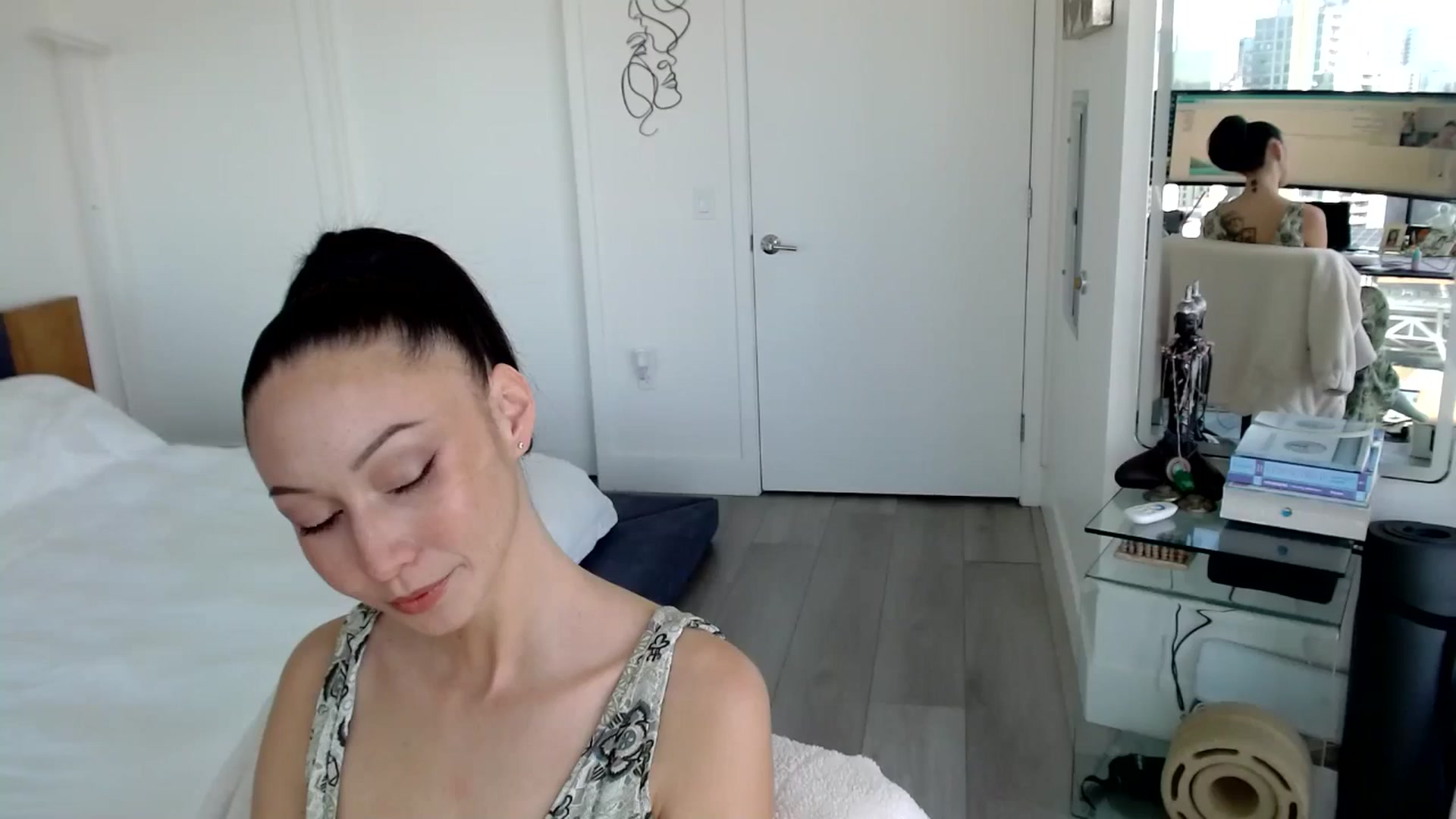Gallery image thumbnail from BitcoinB00M's myfreecams stream on, 01/06/2025, 22:39 image 2 of 20