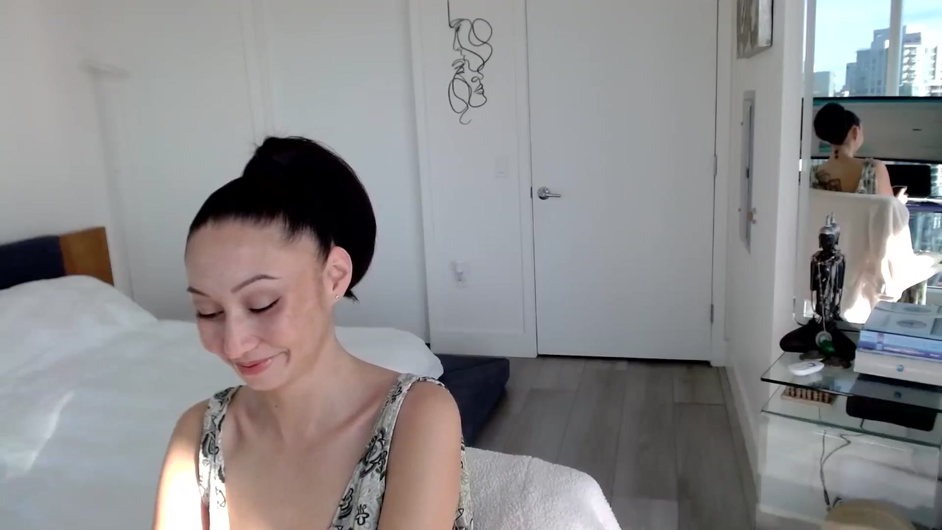 Gallery image thumbnail from BitcoinB00M's myfreecams stream on, 01/06/2025, 22:39 image 20 of 20