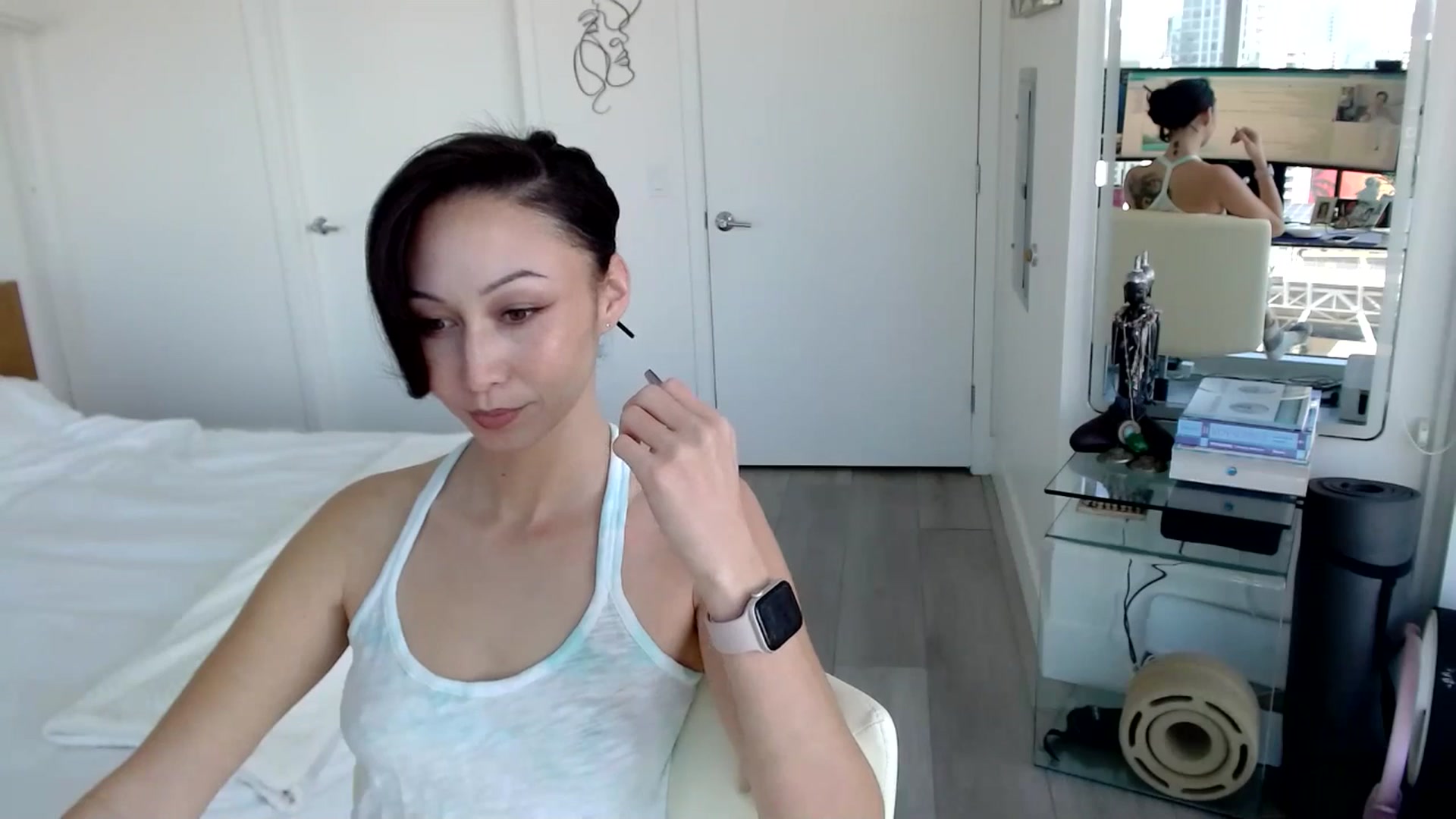 Gallery image thumbnail from BitcoinB00M's myfreecams stream on, 01/11/2025, 22:07 image 6 of 20