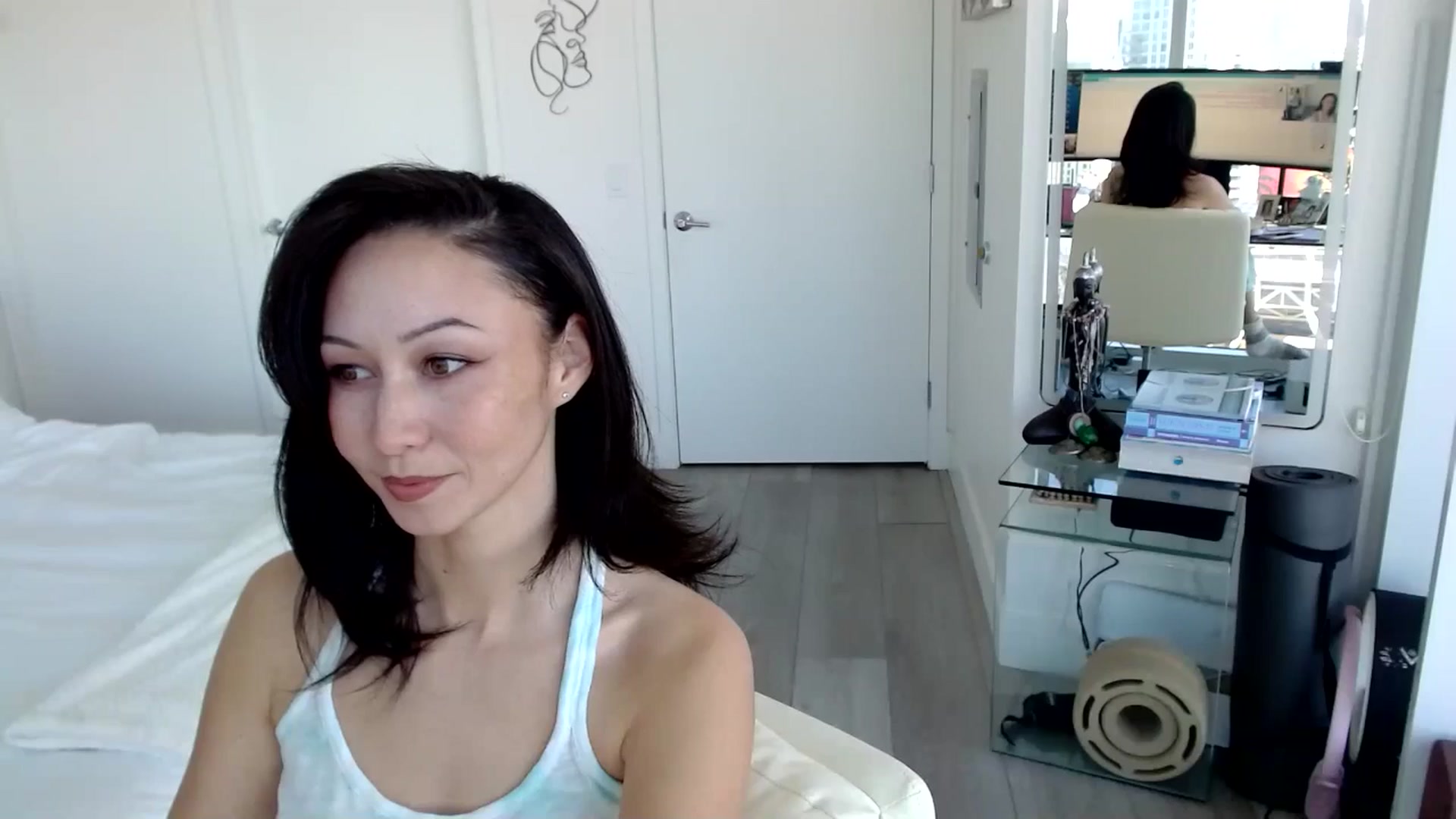 Gallery image thumbnail from BitcoinB00M's myfreecams stream on, 01/11/2025, 22:07 image 4 of 20
