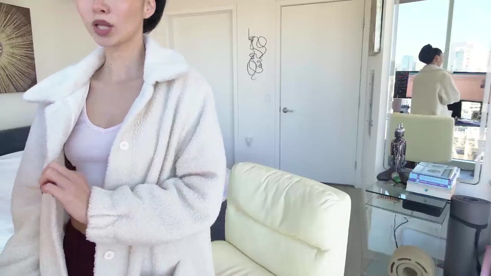 Gallery image thumbnail from BitcoinB00M's myfreecams stream on, 01/13/2025, 20:21 image 11 of 20
