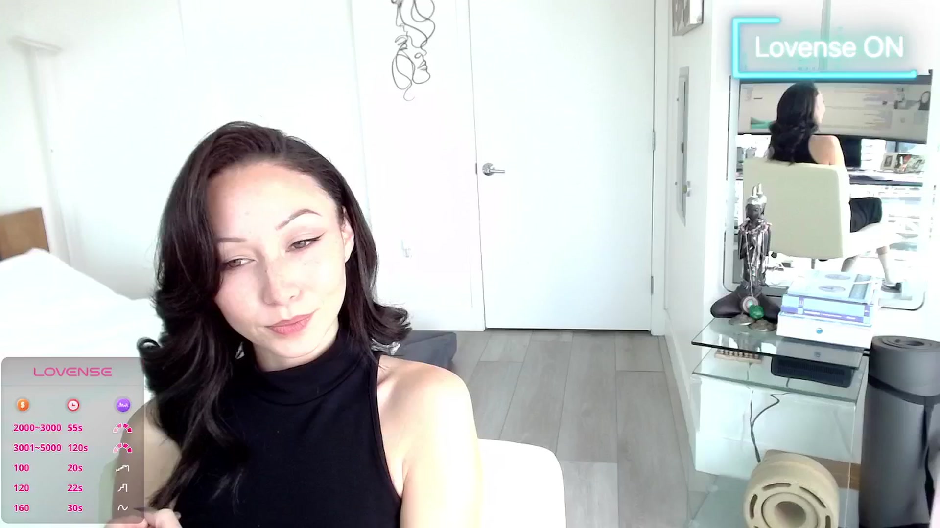 Gallery image thumbnail from BitcoinB00M's myfreecams stream on, 01/16/2025, 21:51 image 14 of 20