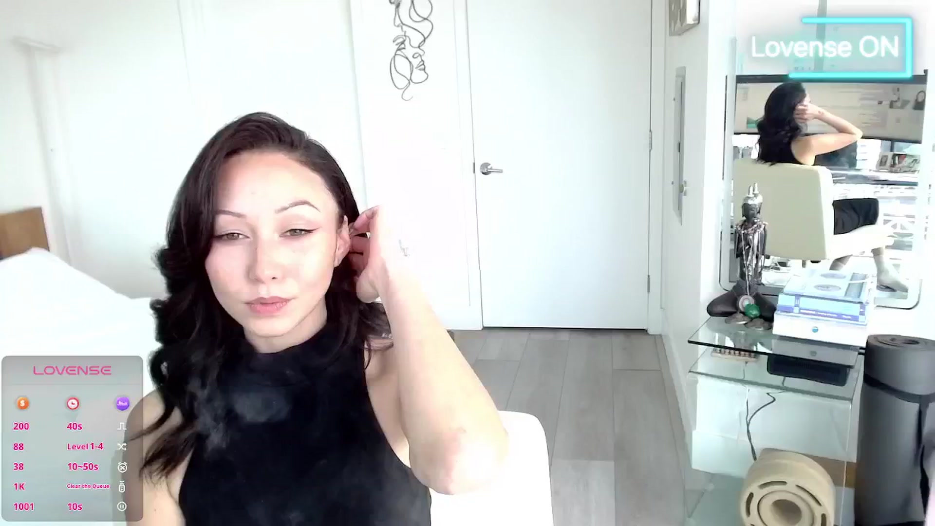 Gallery image thumbnail from BitcoinB00M's myfreecams stream on, 01/16/2025, 21:51 image 13 of 20