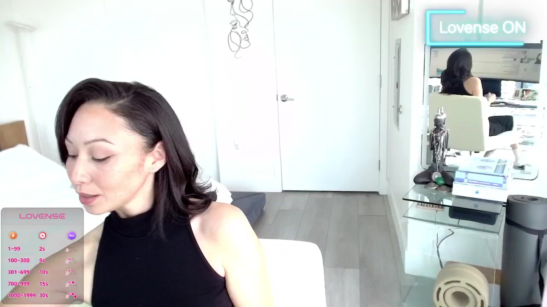 Gallery image thumbnail from BitcoinB00M's myfreecams stream on, 01/16/2025, 21:51 image 17 of 20