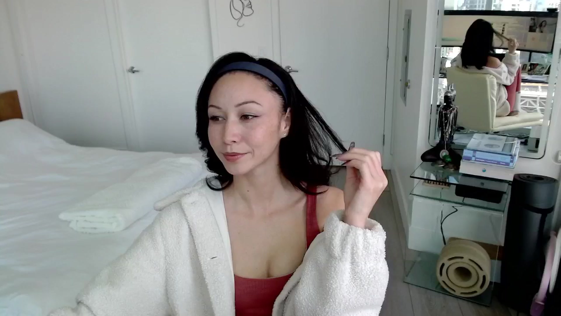 Gallery image thumbnail from BitcoinB00M's myfreecams stream on, 01/17/2025, 21:01 image 20 of 20