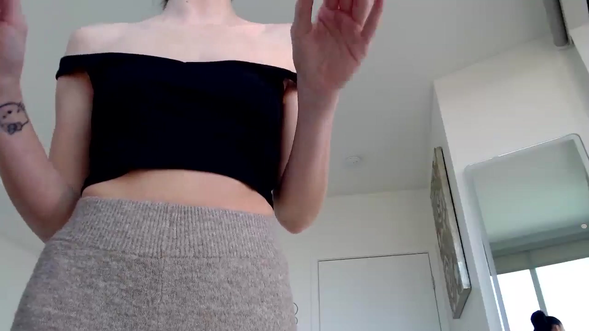 Gallery image thumbnail from BitcoinB00M's myfreecams stream on, 01/20/2025, 21:25 image 14 of 20