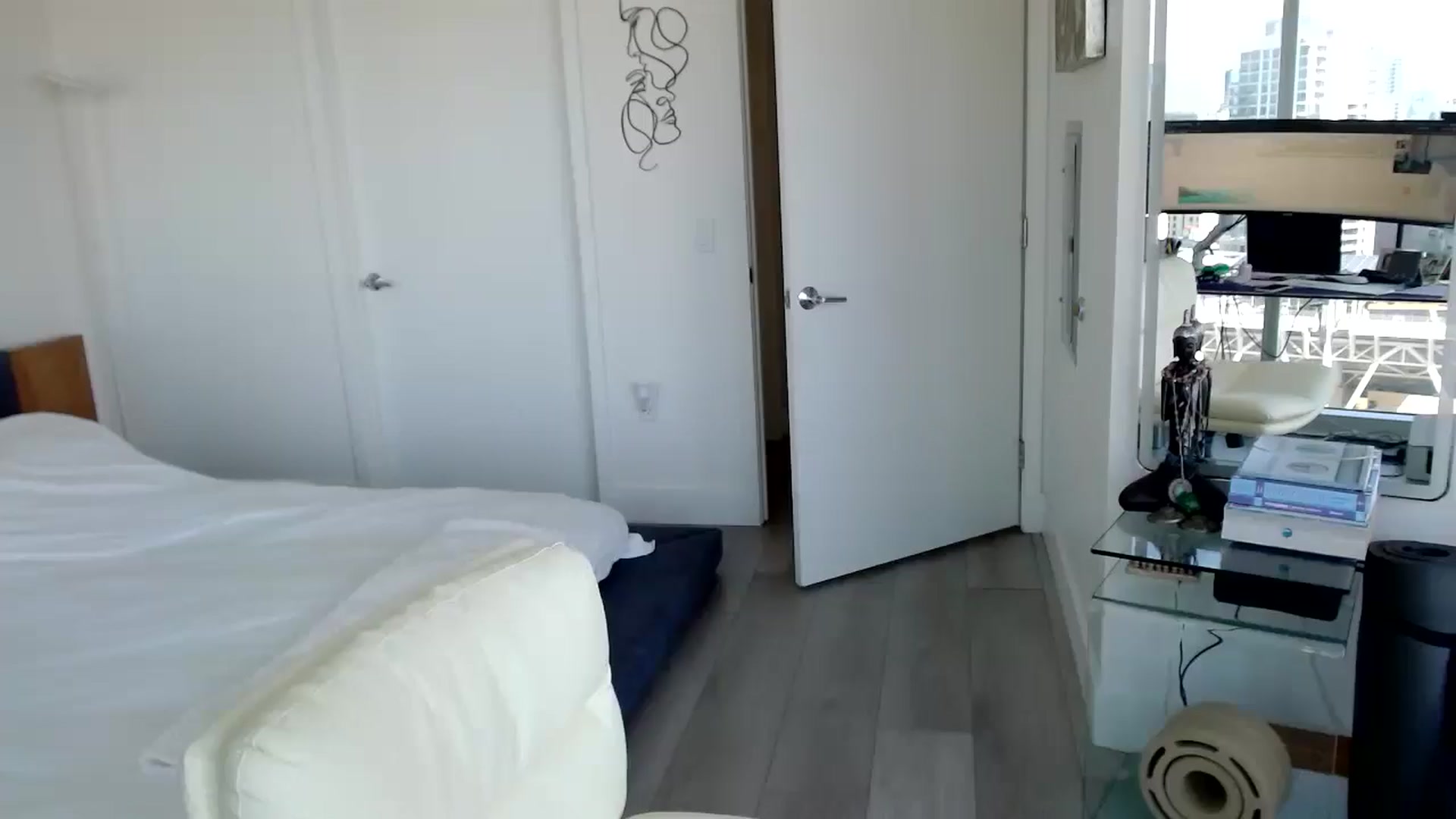 Gallery image thumbnail from BitcoinB00M's myfreecams stream on, 01/29/2025, 20:37 image 7 of 20