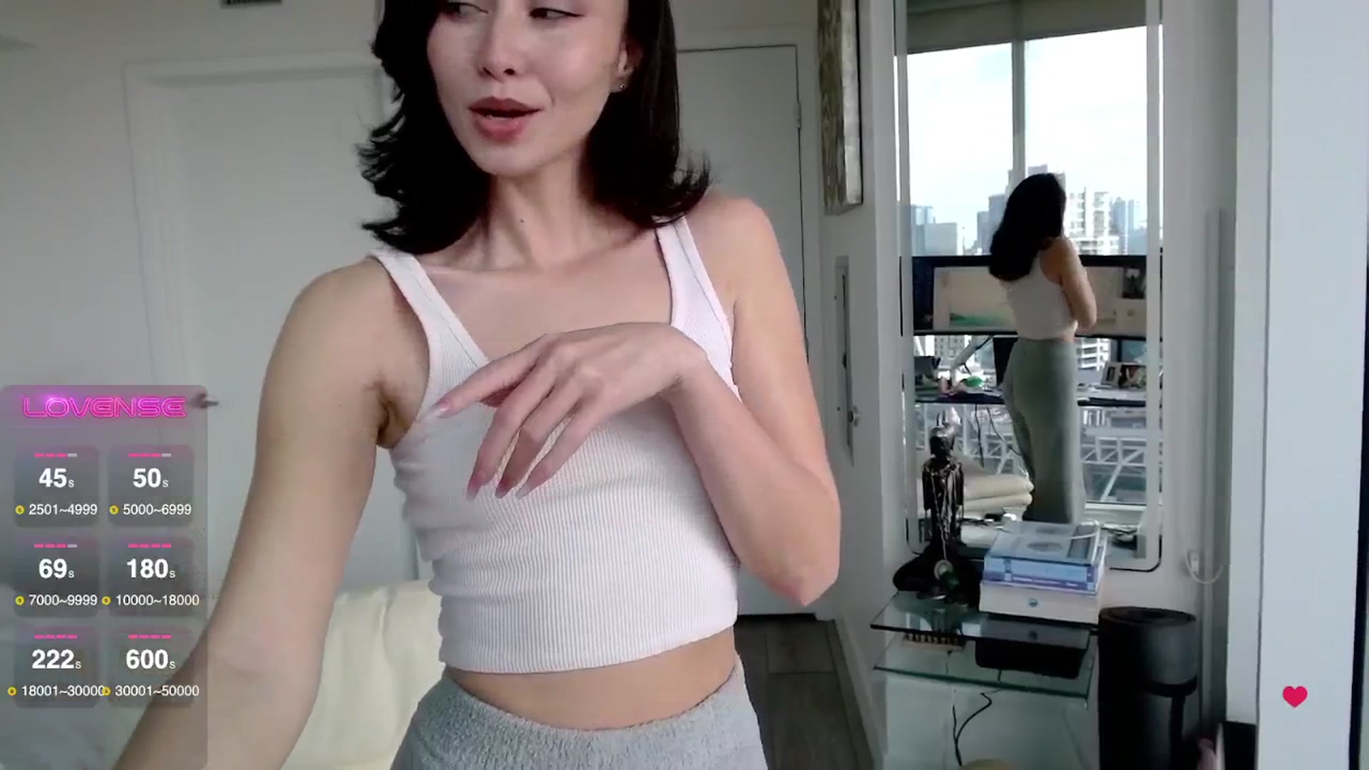 Gallery image thumbnail from BitcoinB00M's myfreecams stream on, 01/31/2025, 22:11 image 17 of 20