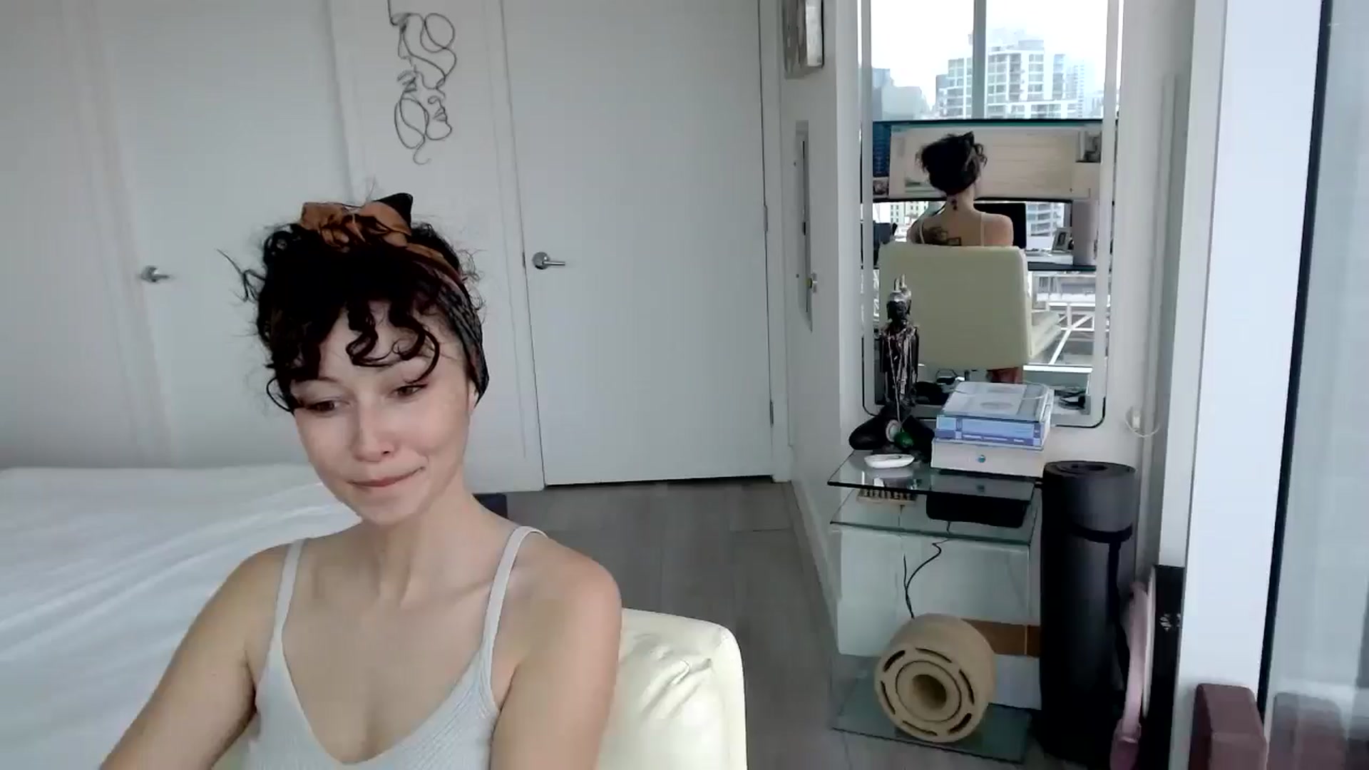 Gallery image thumbnail from BitcoinB00M's myfreecams stream on, 02/13/2025, 21:12 image 19 of 20